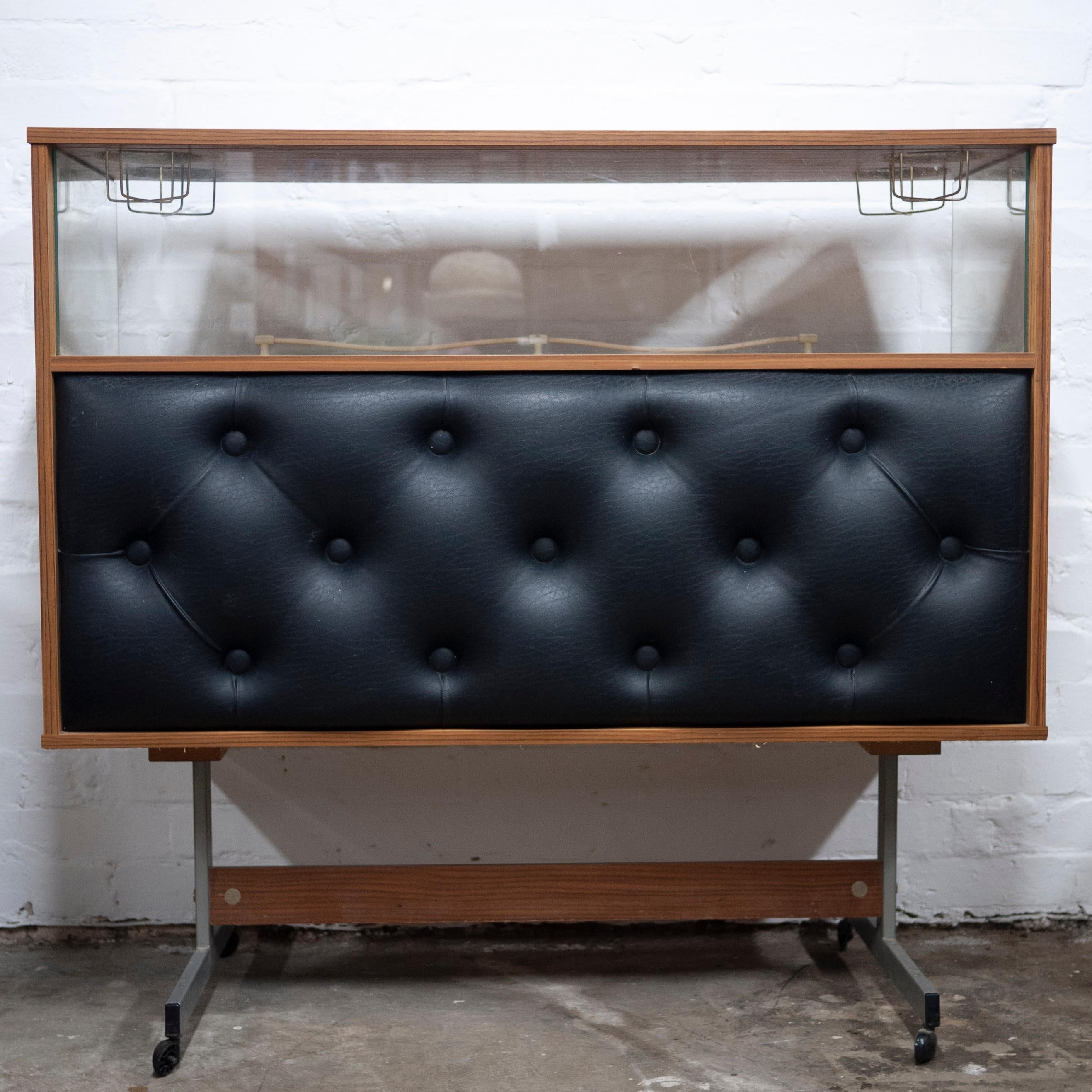 vintage padded bar