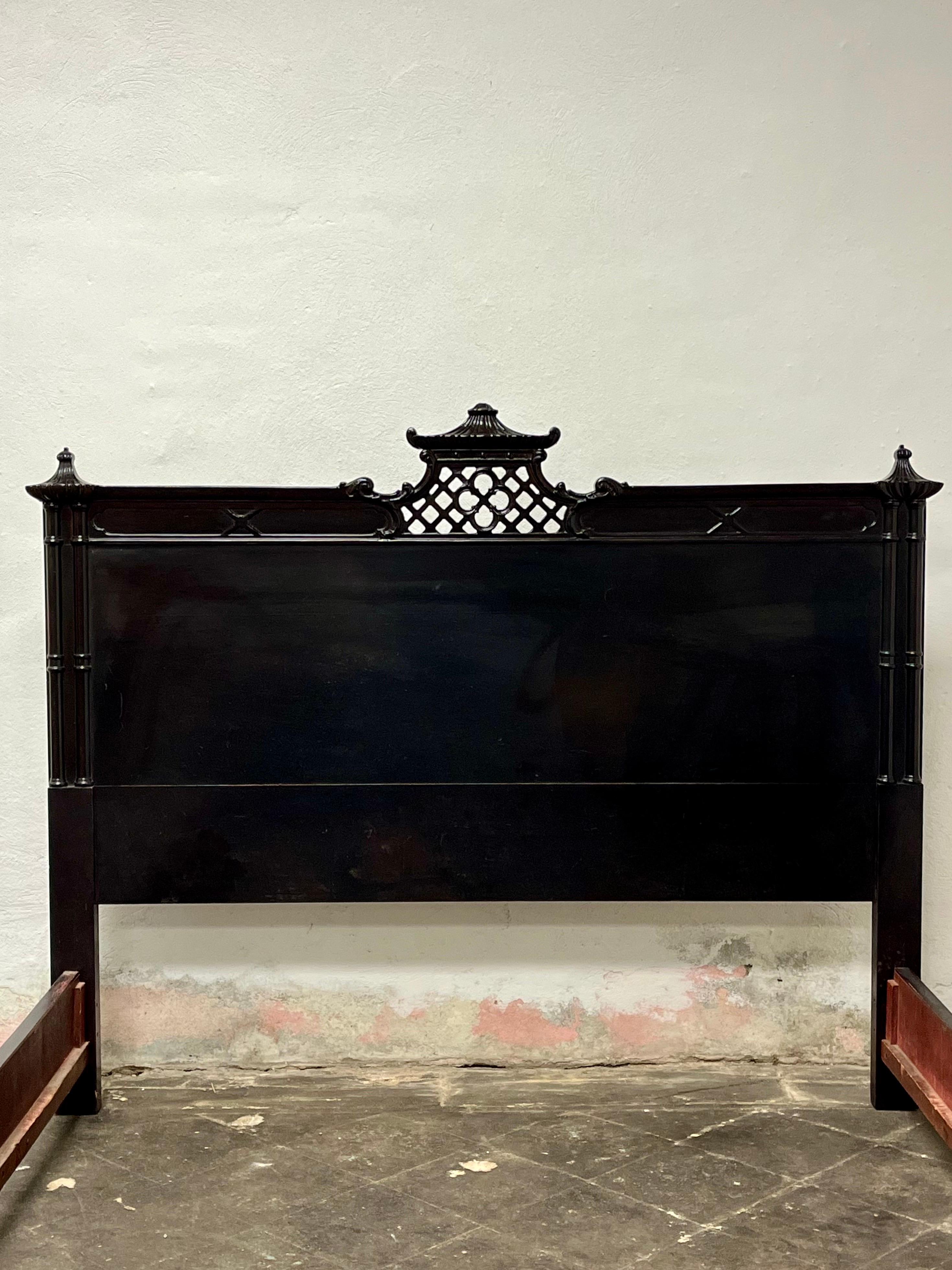 American Vintage Pagoda Bed King Furniture Co. NY, NY. For Sale