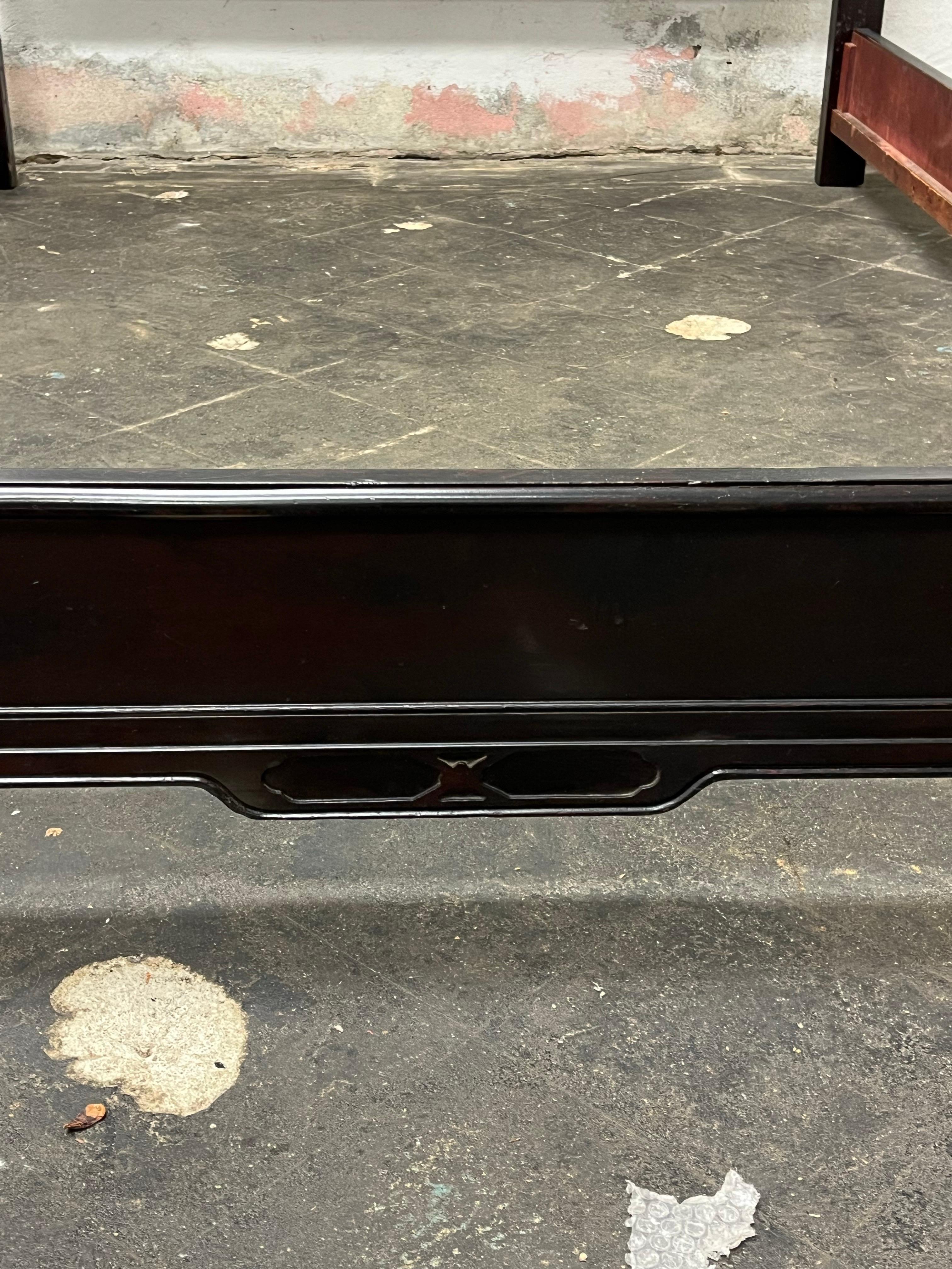 Vintage Pagoda Bed King Furniture Co. NY, NY. For Sale 1