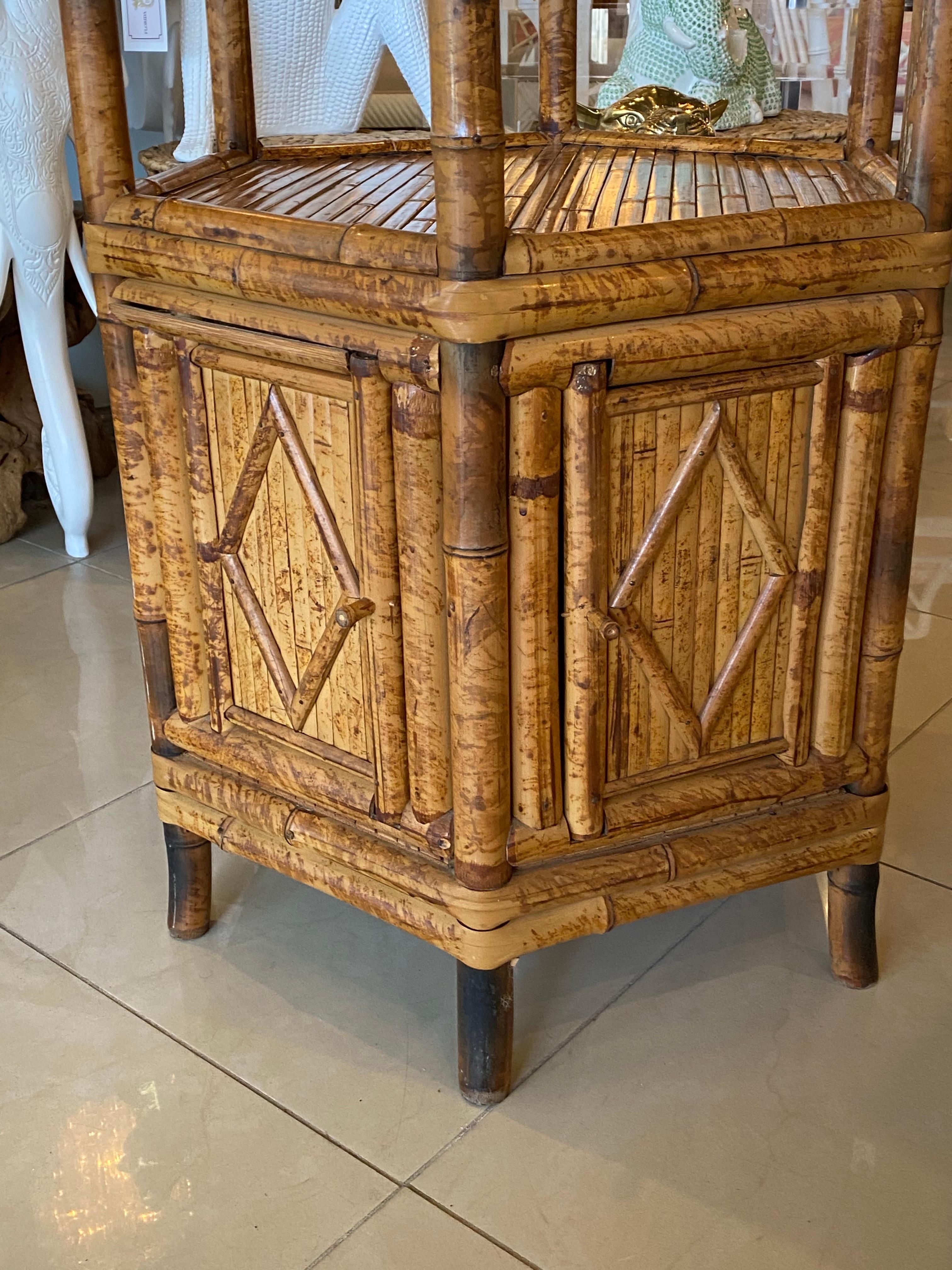 Late 20th Century Vintage Pagoda Rattan Bamboo Etagere Display Shelf Glass Shelves Cabinet Bottom