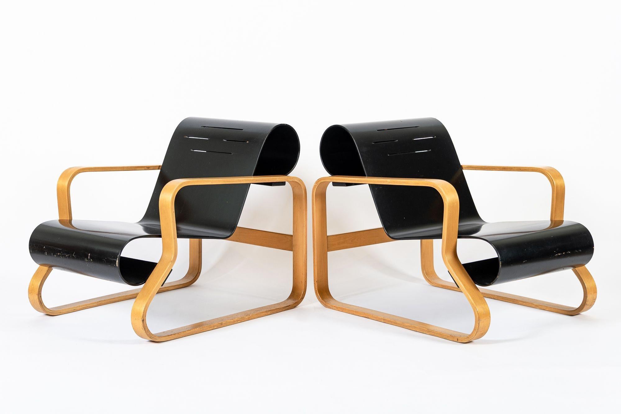 Vintage Paimio #41 Sillones de madera contrachapada de Alvar Aalto para Artek en venta 4