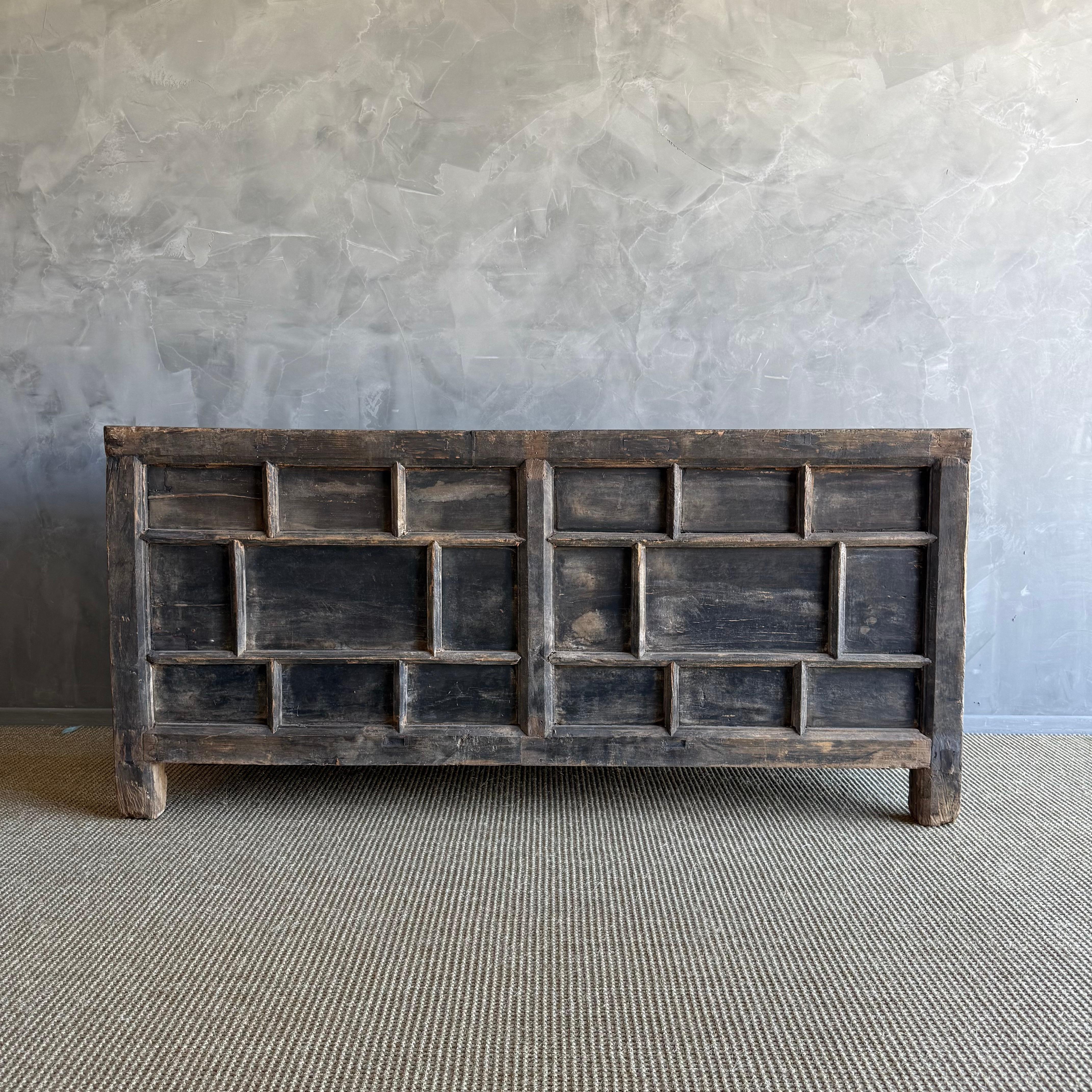 Mobile in legno di olmo verniciato d'epoca con cassetti da 71