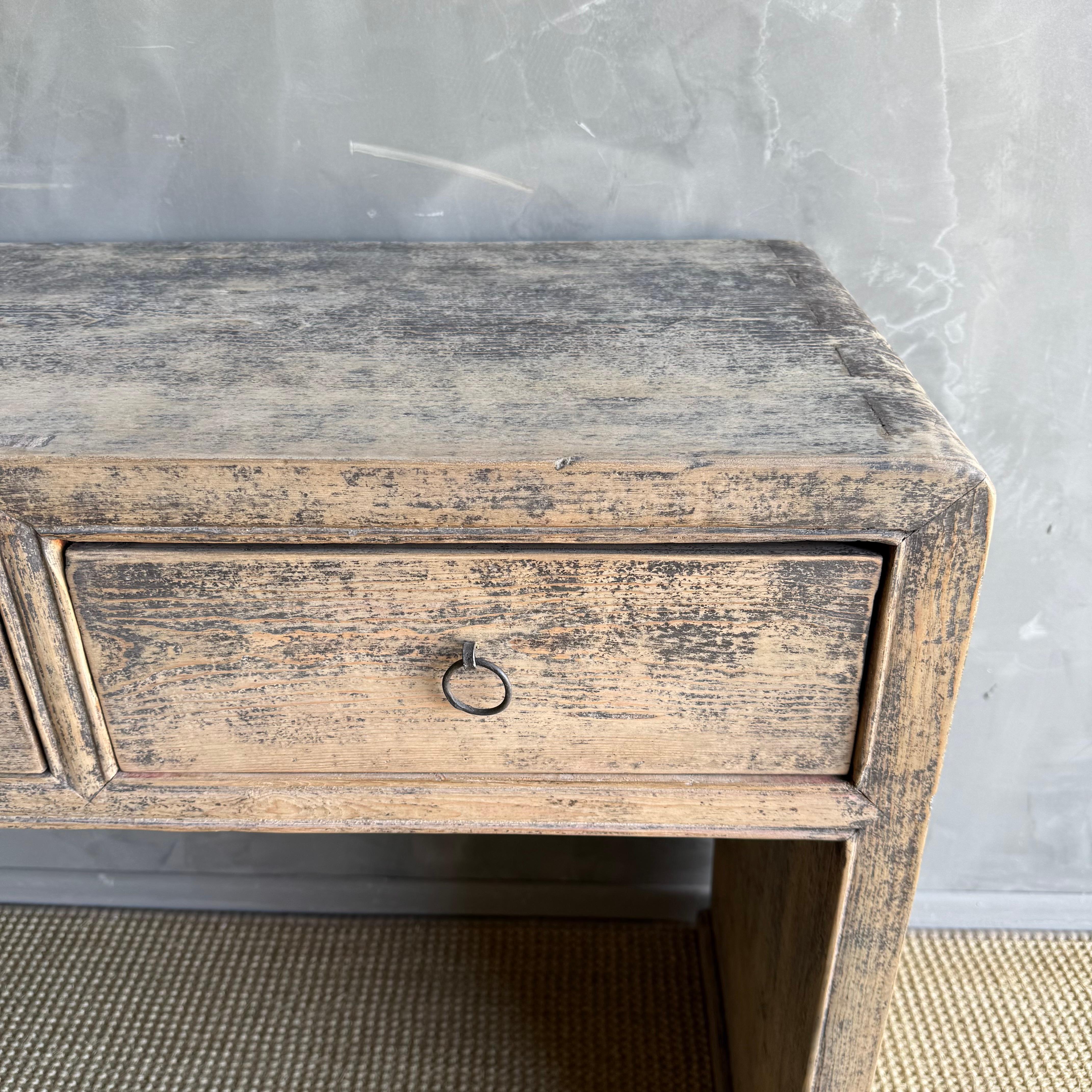 Tavolo consolle in legno d'olmo verniciato vintage con cassetti 84,5 In condizioni buone in vendita a Old Town Orange, CA
