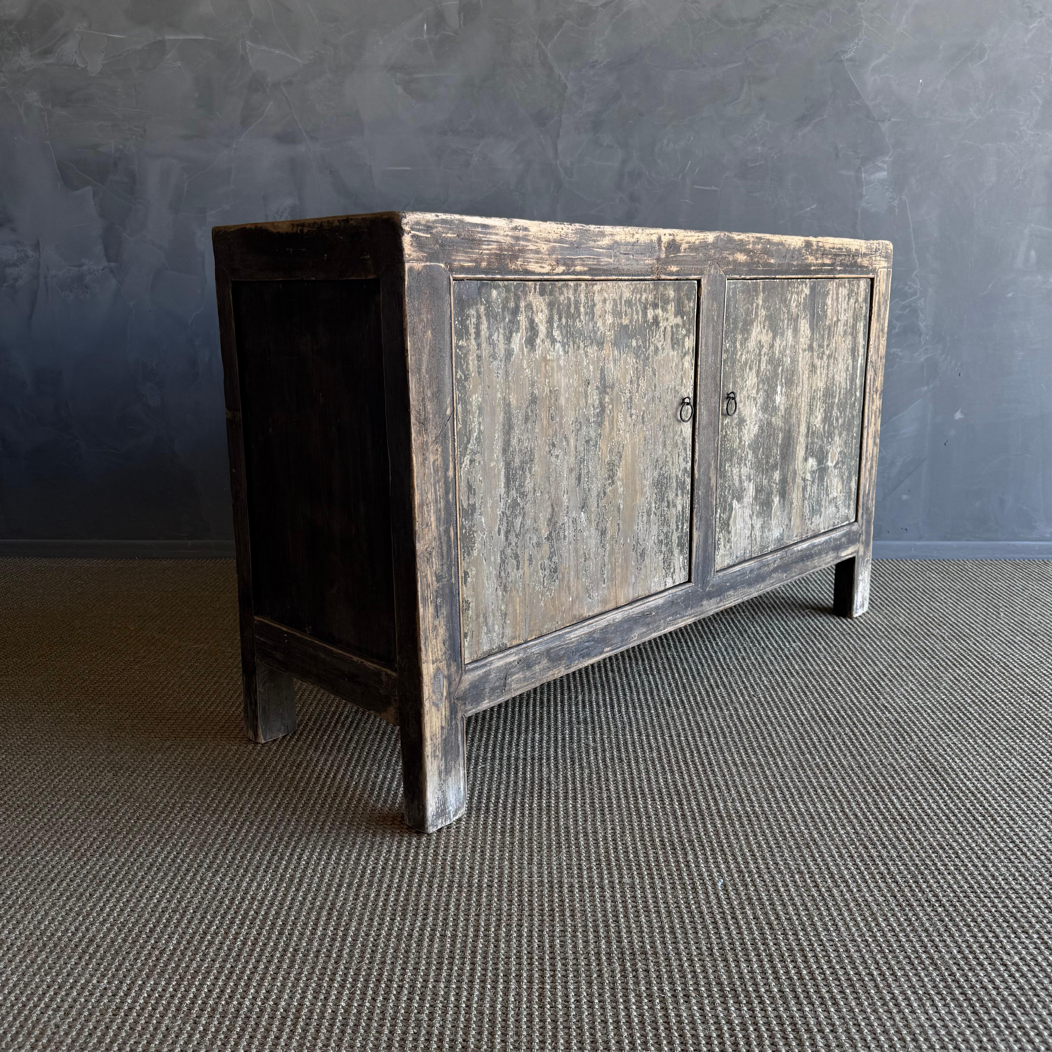 Orme Console Vintage en bois d'orme peint avec tiroirs en vente
