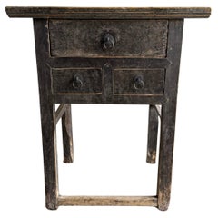 Consola con cajones de madera de olmo pintada vintage