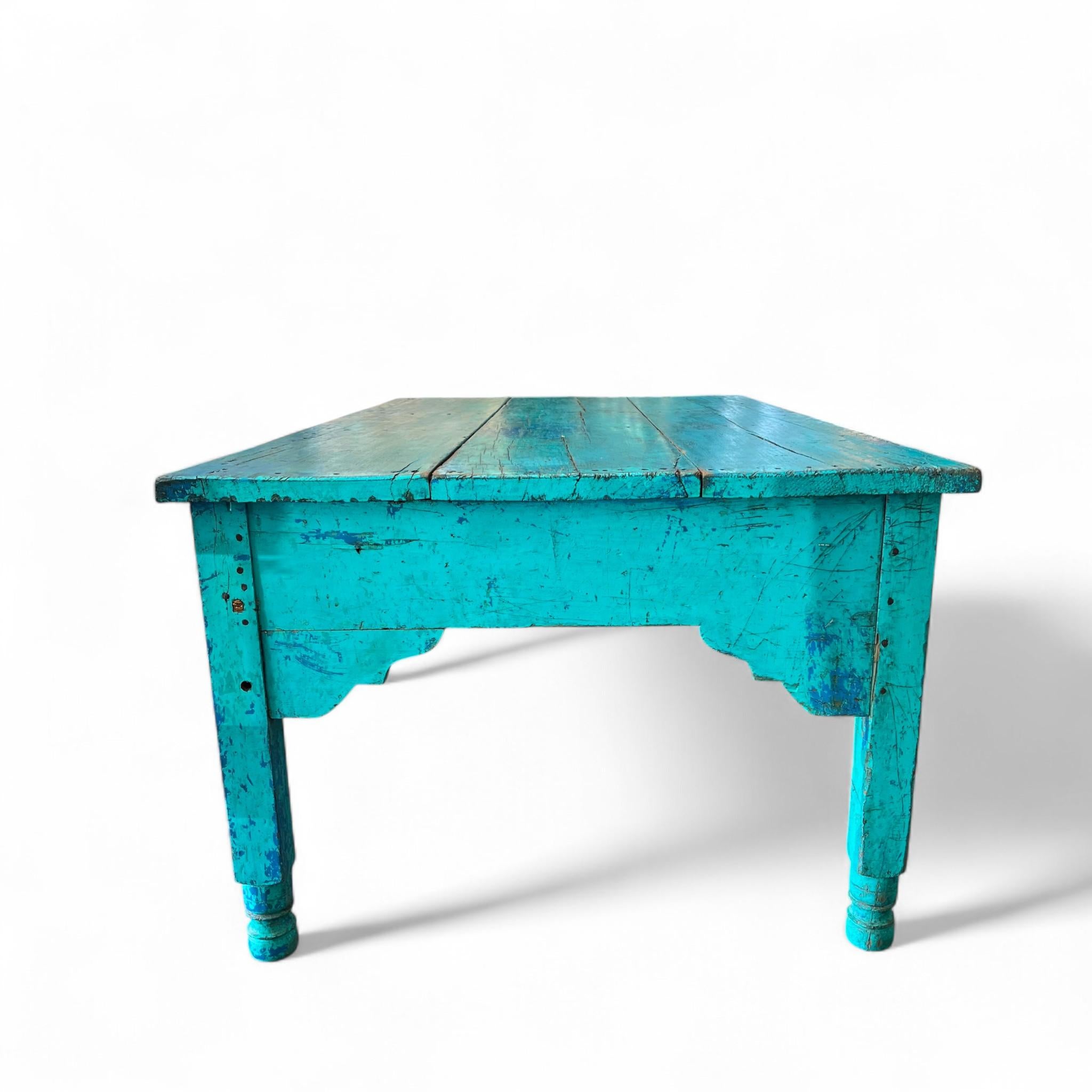 Mesa baja de granja pintada al estilo vintage Rústico en venta