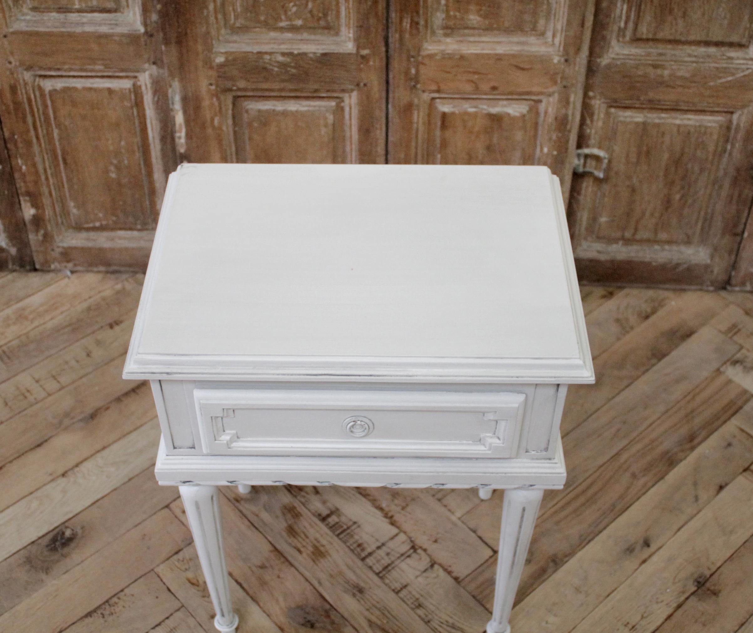 Wood Vintage Painted French Louis XVI Style Side Table