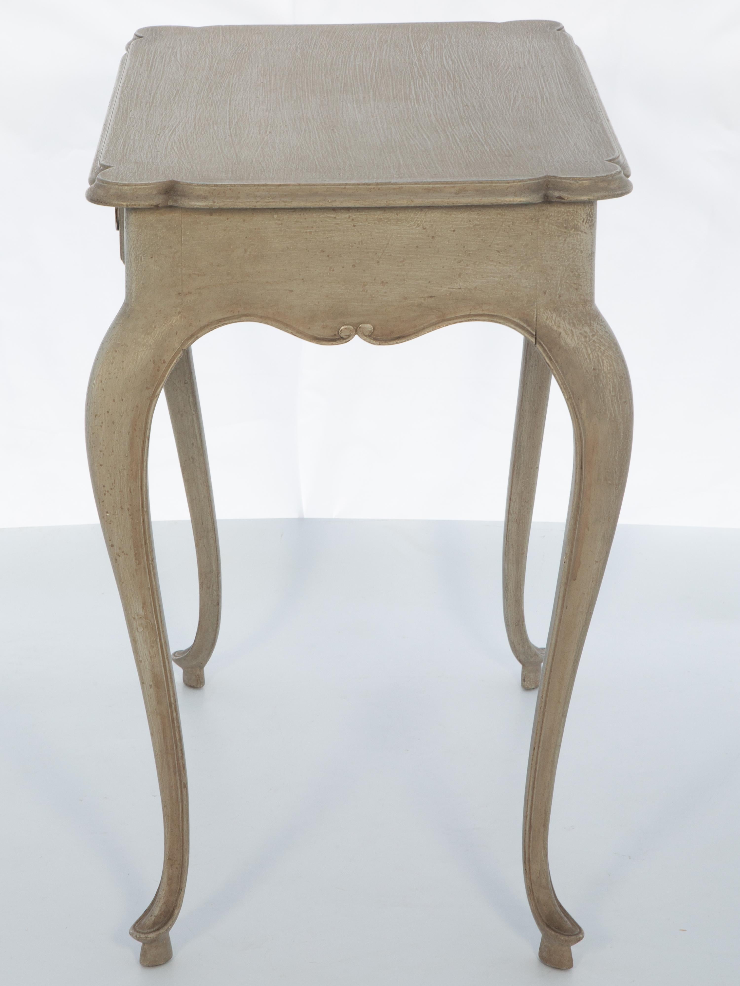 Vintage Painted Italian Tea Table with Single Drawer For Sale 3