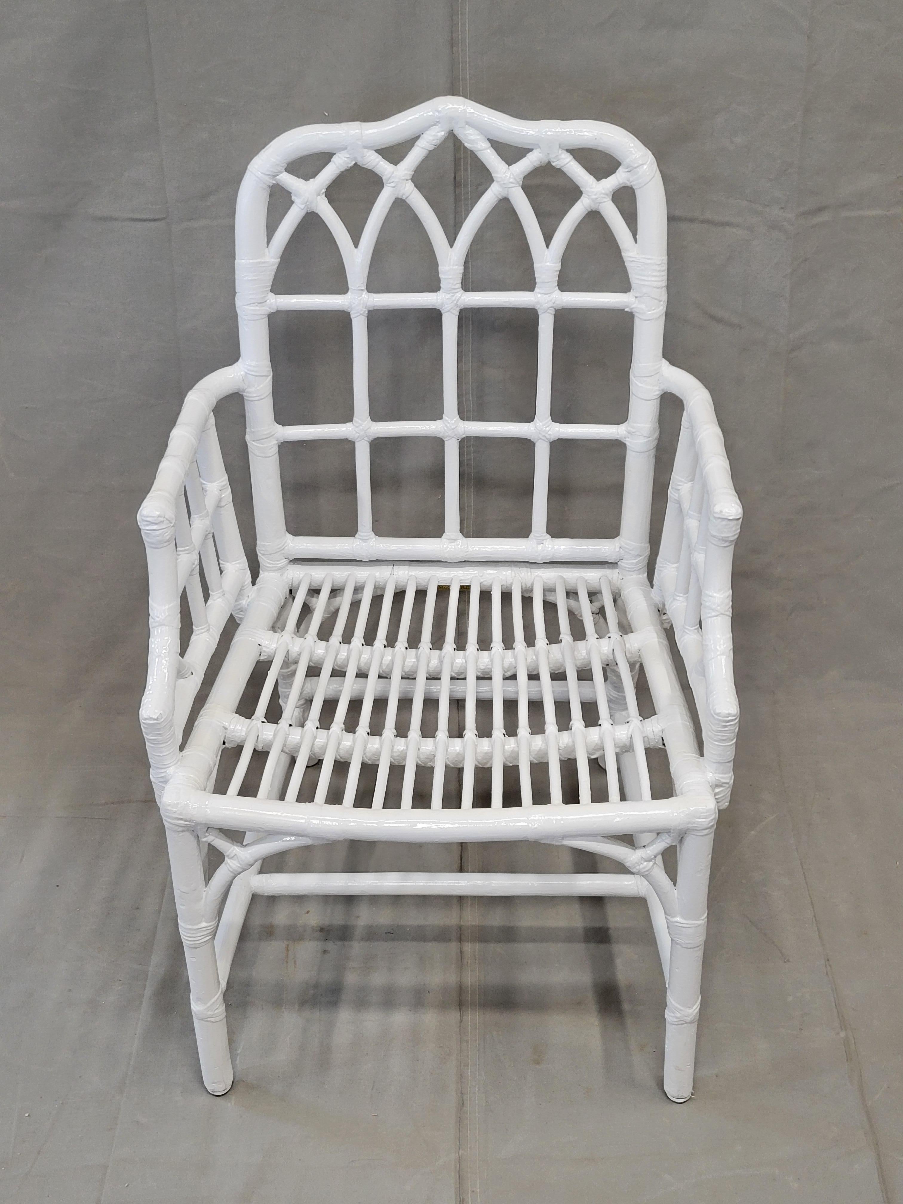 Sillones McGuire Vintage de bambú pintado - Juego de 4 siglo XX en venta