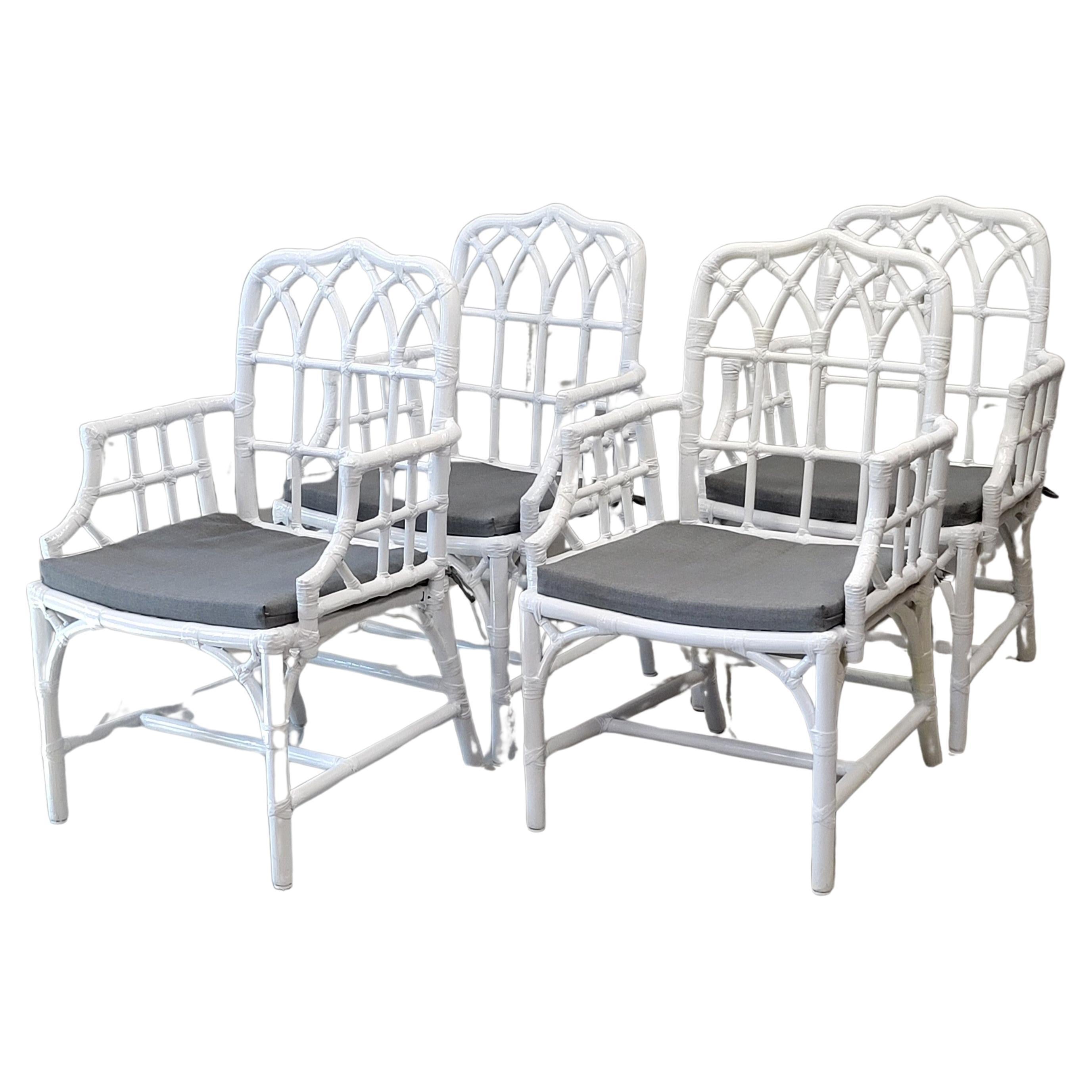 Fauteuils McGuire en bambou peints vintage - Lot de 4