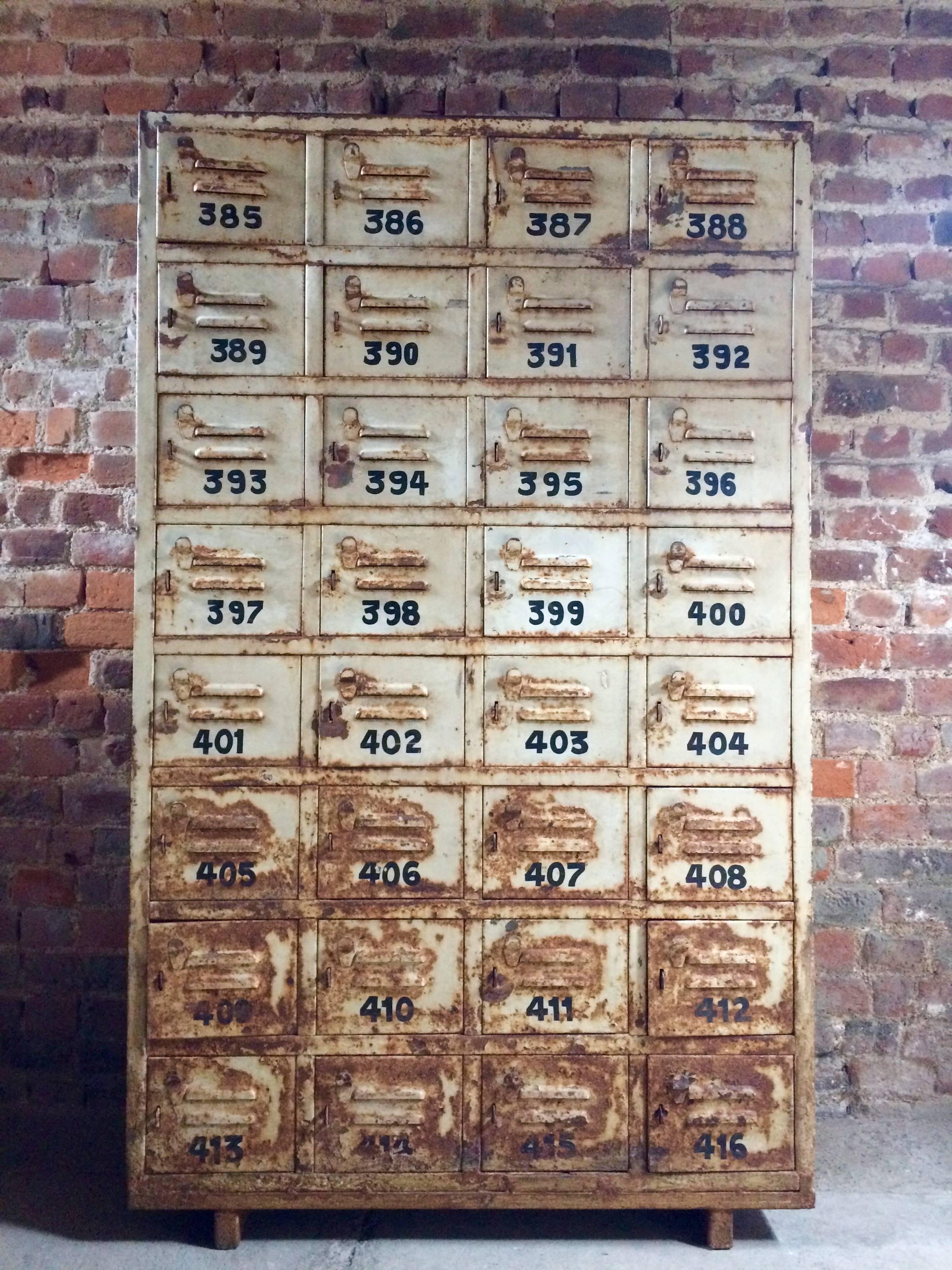 Vintage Painted Metal Lockers Cabinet Industrial In Good Condition In Longdon, Tewkesbury