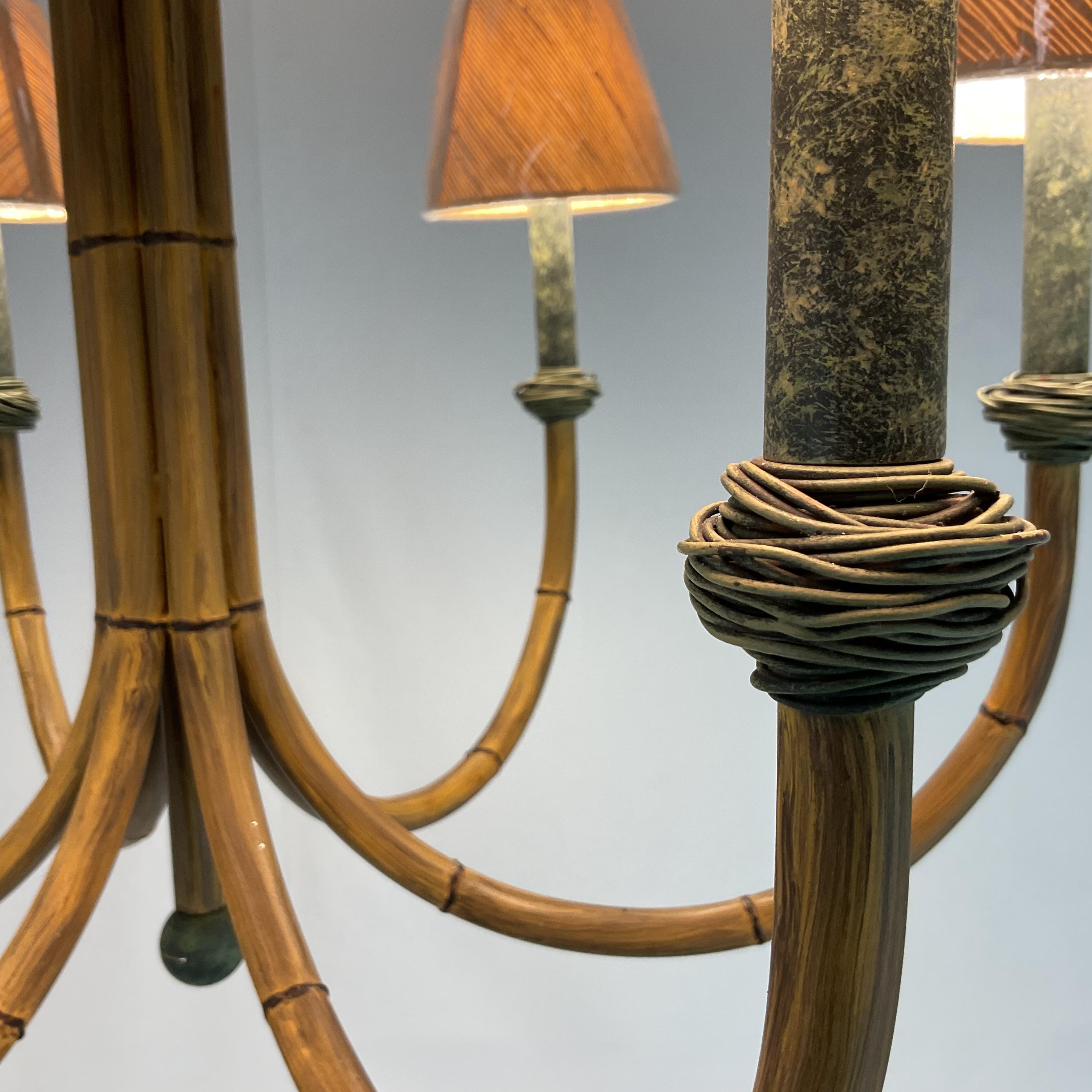 Fine XX secolo Lampadario a forma di palma in metallo verniciato vintage con paralumi in vendita