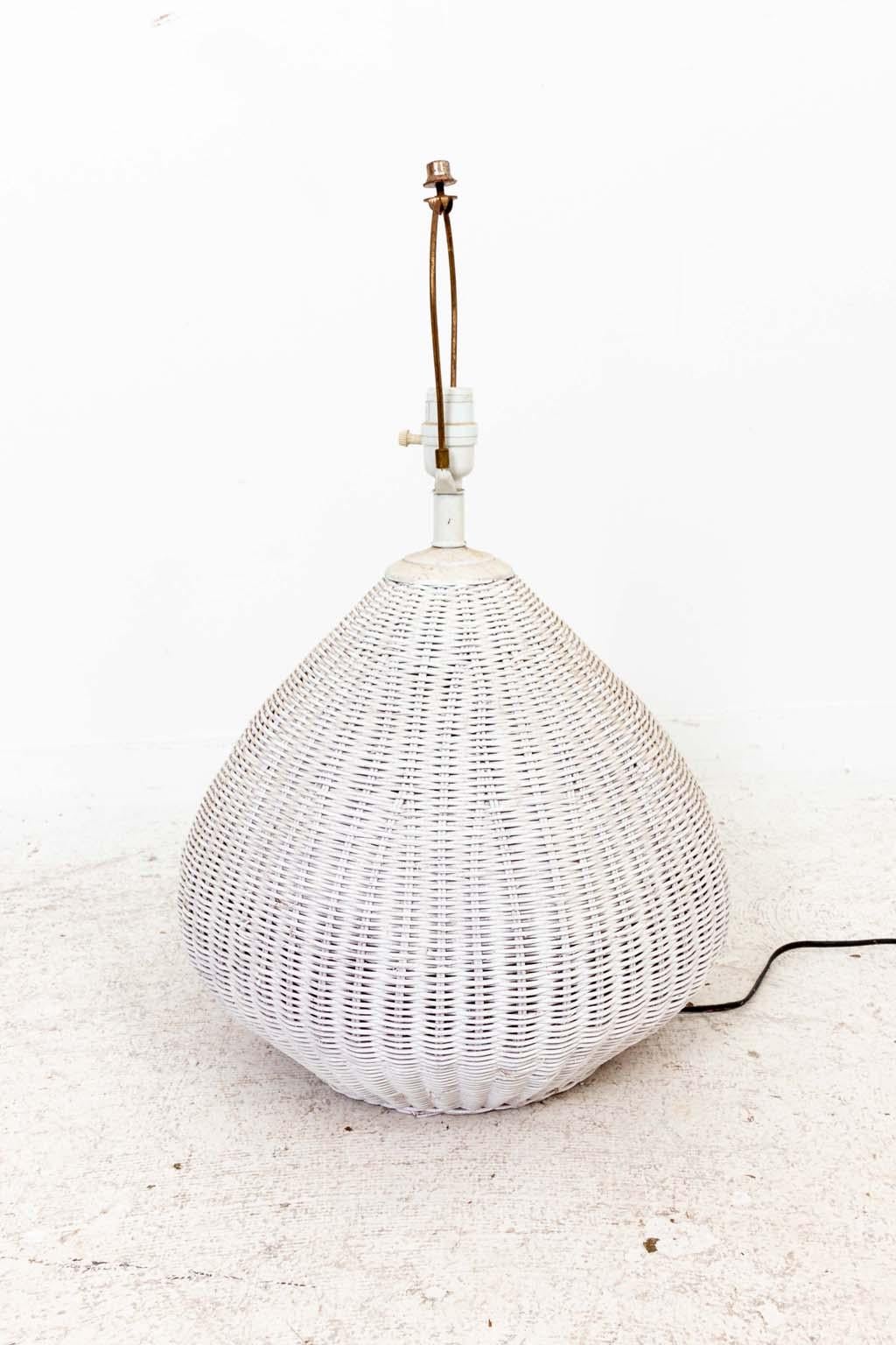 Vintage Painted Wicker Table Lamp 2