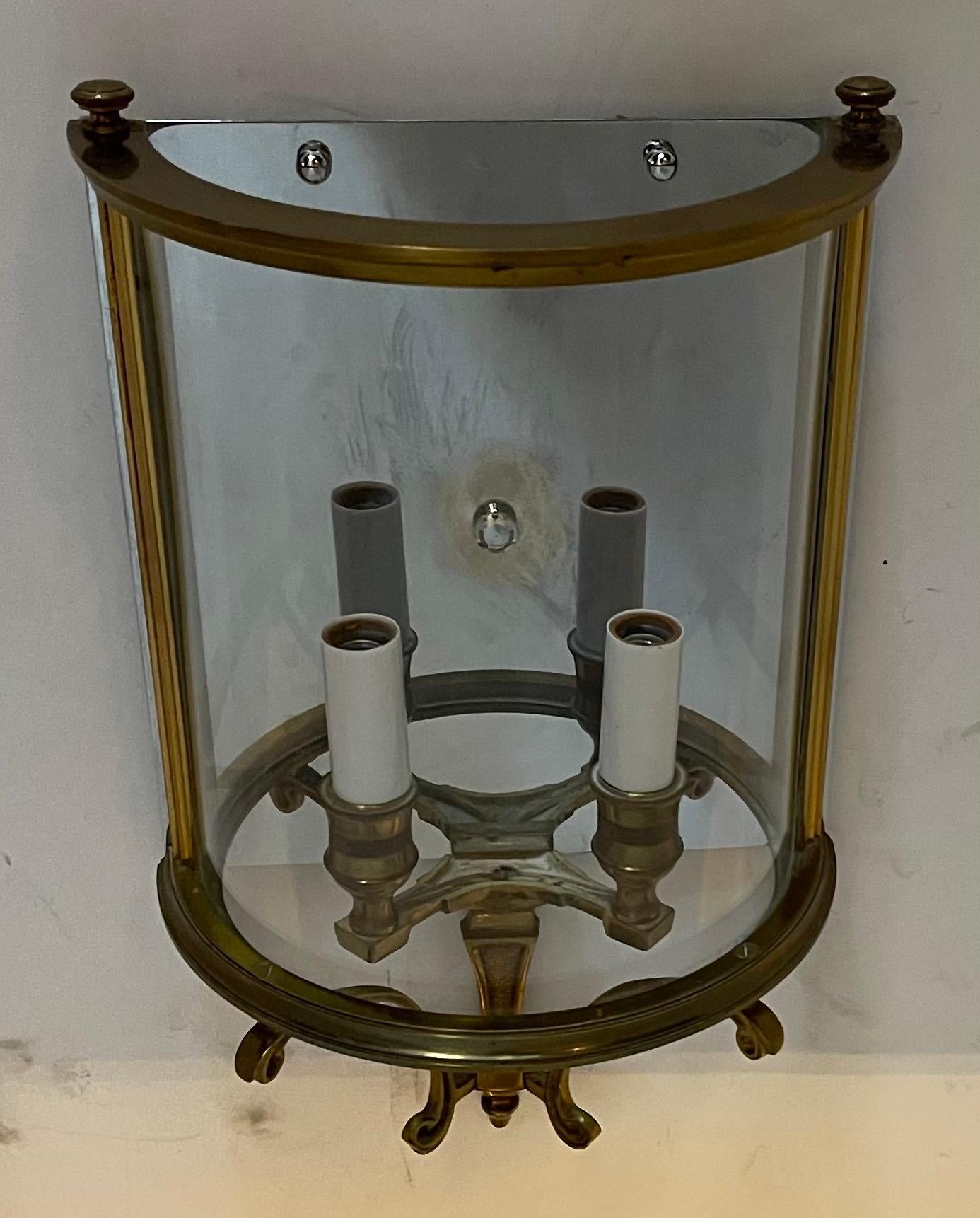 Regency Vintage Pair of Bronze Wall Lantern Sconces Curved Glass Mirrored Back Vaughan For Sale