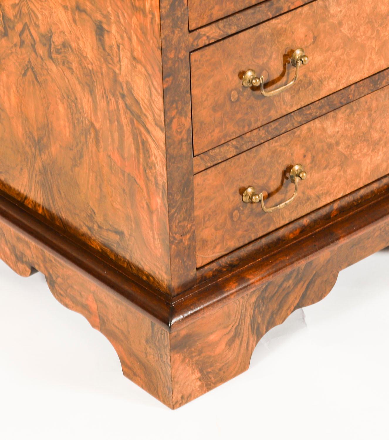 Vintage Pair Burr Walnut Bedside Chests Cabinets With Slides 20th Century For Sale 10