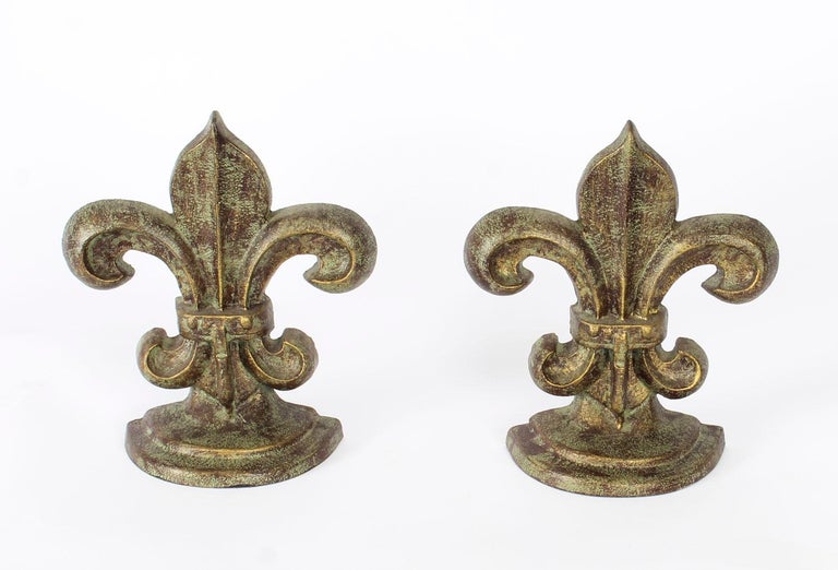 In 2 sizes CAST IRON FLEUR DE LYS DECORATIVE FANCY GOTHIC TUDOR GATE In 2 sizes CAST IRON FLEUR DE LYS DECORATIVE FANCY GOTHIC TUDOR GATE