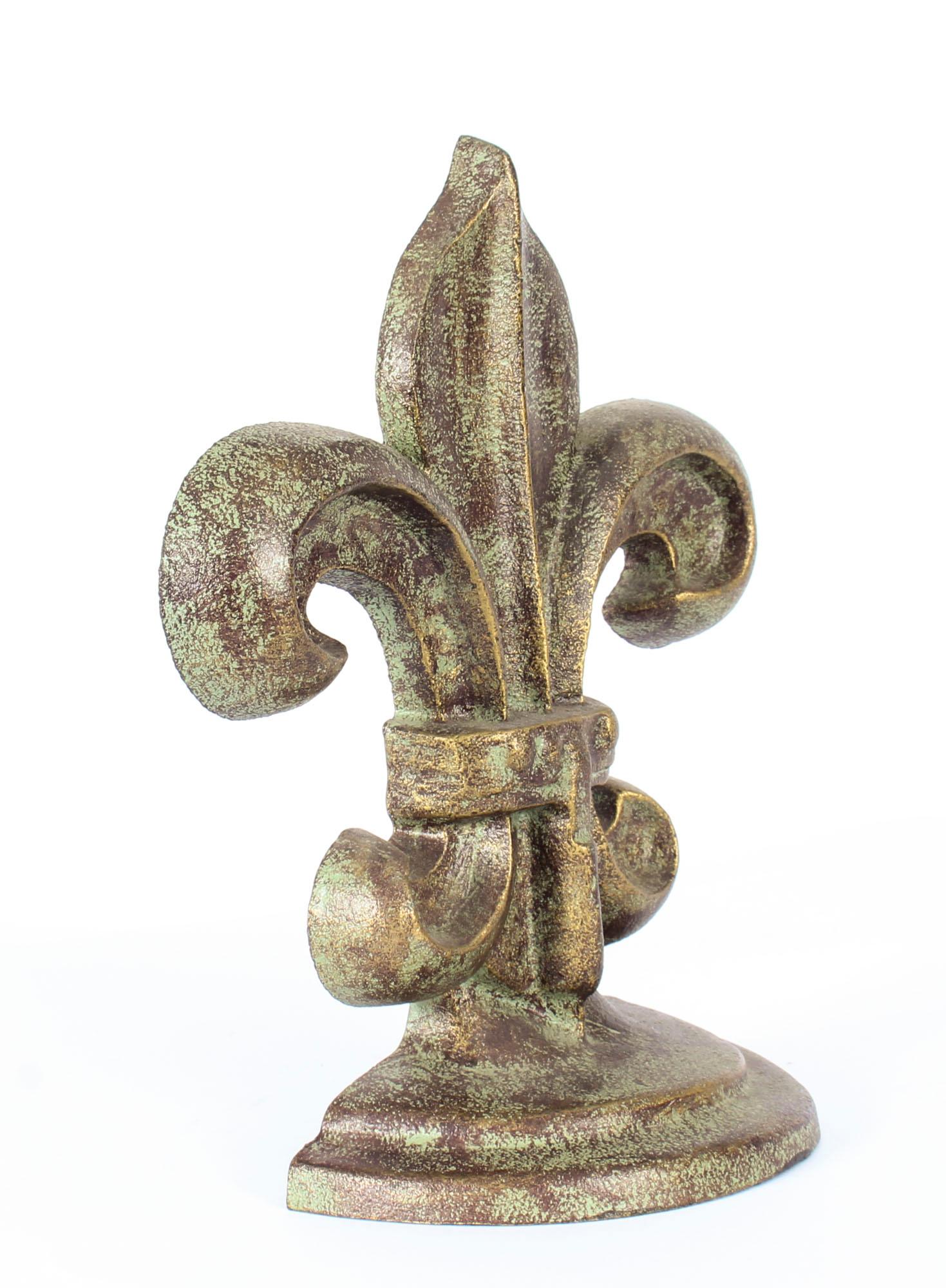 fleur-de-lis hidden meaning