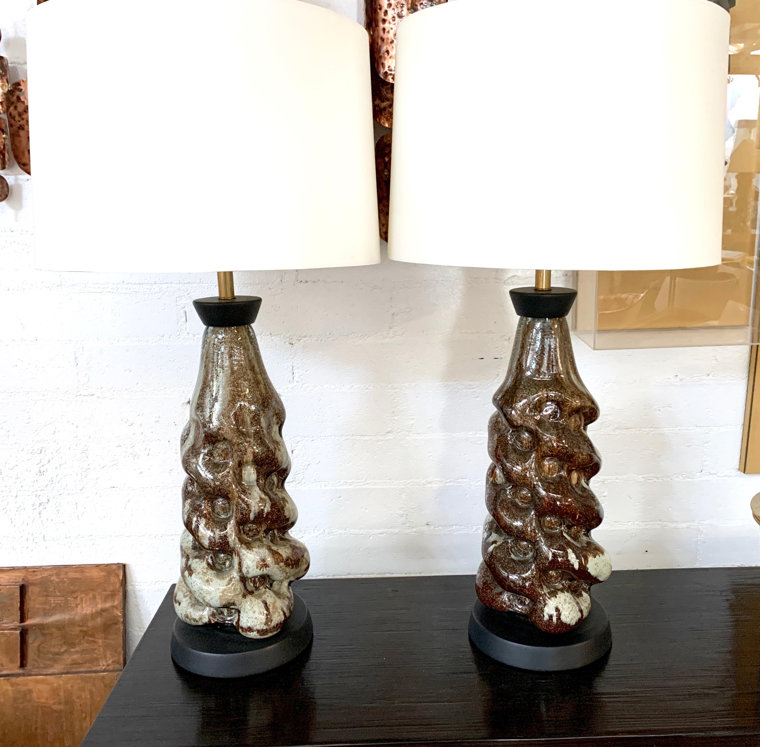 A stunning pair of Murano lamps. There have been redone and feature new shades. Shades are 18 inches in diameter.
Minor wear with original fittings although they have been re-wired.