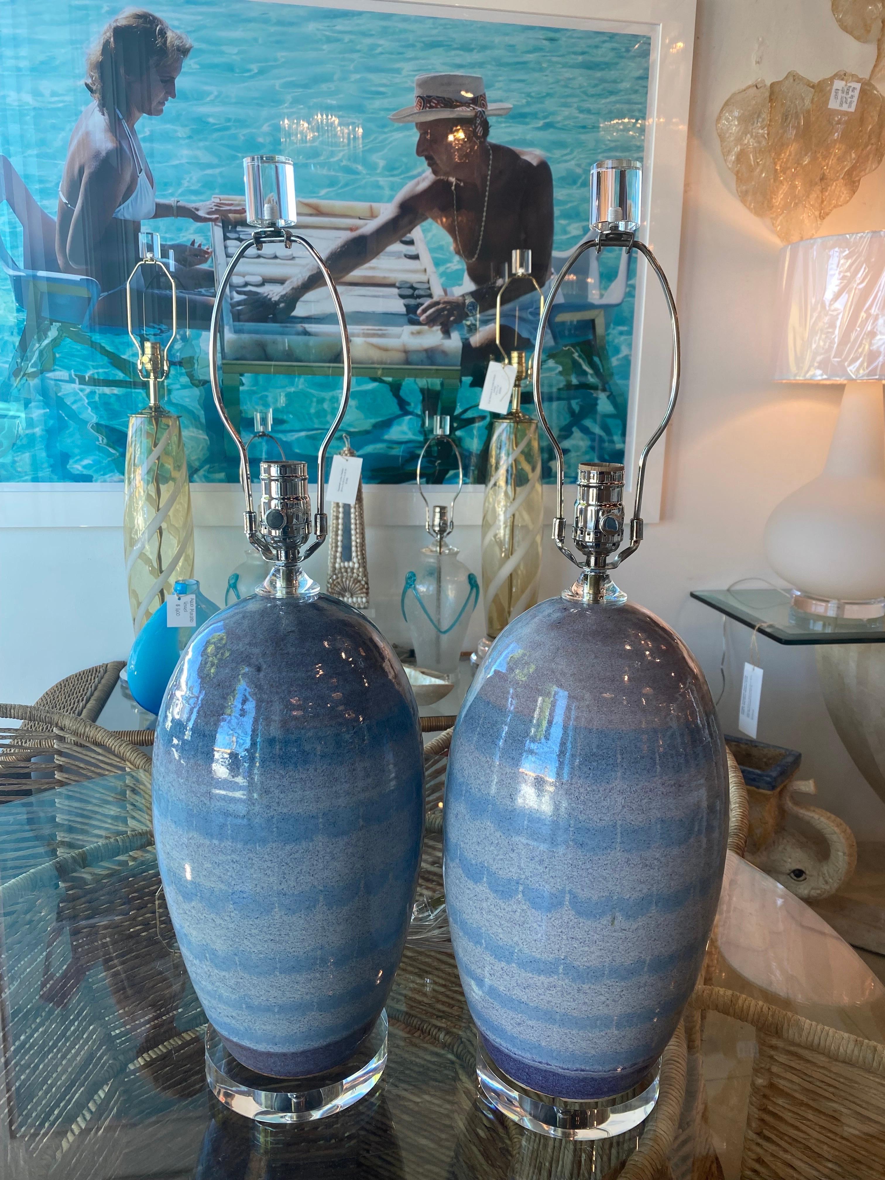 American Vintage Pair Ceramic Pottery Lucite Ombre Blue Lavender Table Lamps Restored For Sale