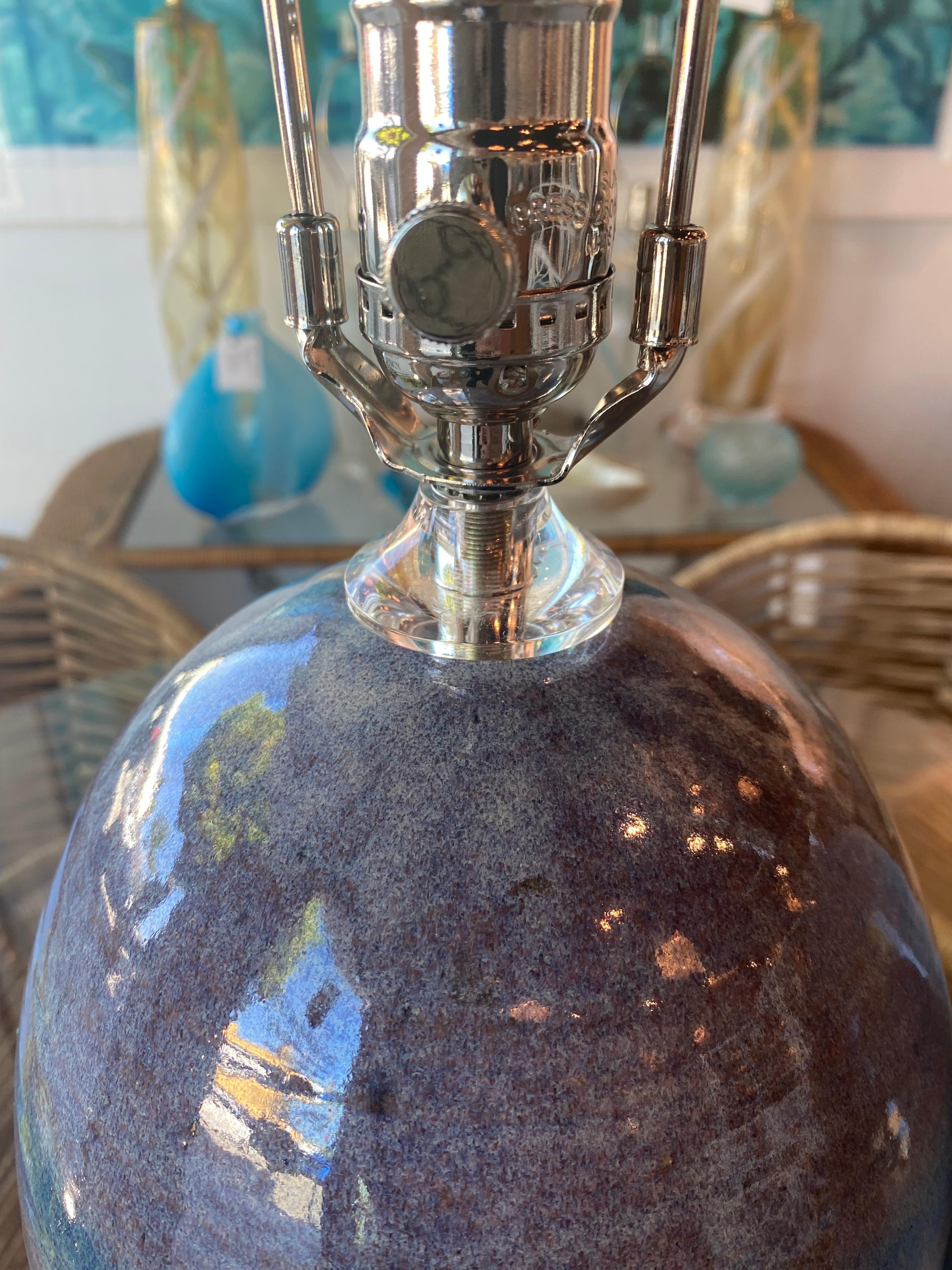 Vintage Pair Ceramic Pottery Lucite Ombre Blue Lavender Table Lamps Restored For Sale 1
