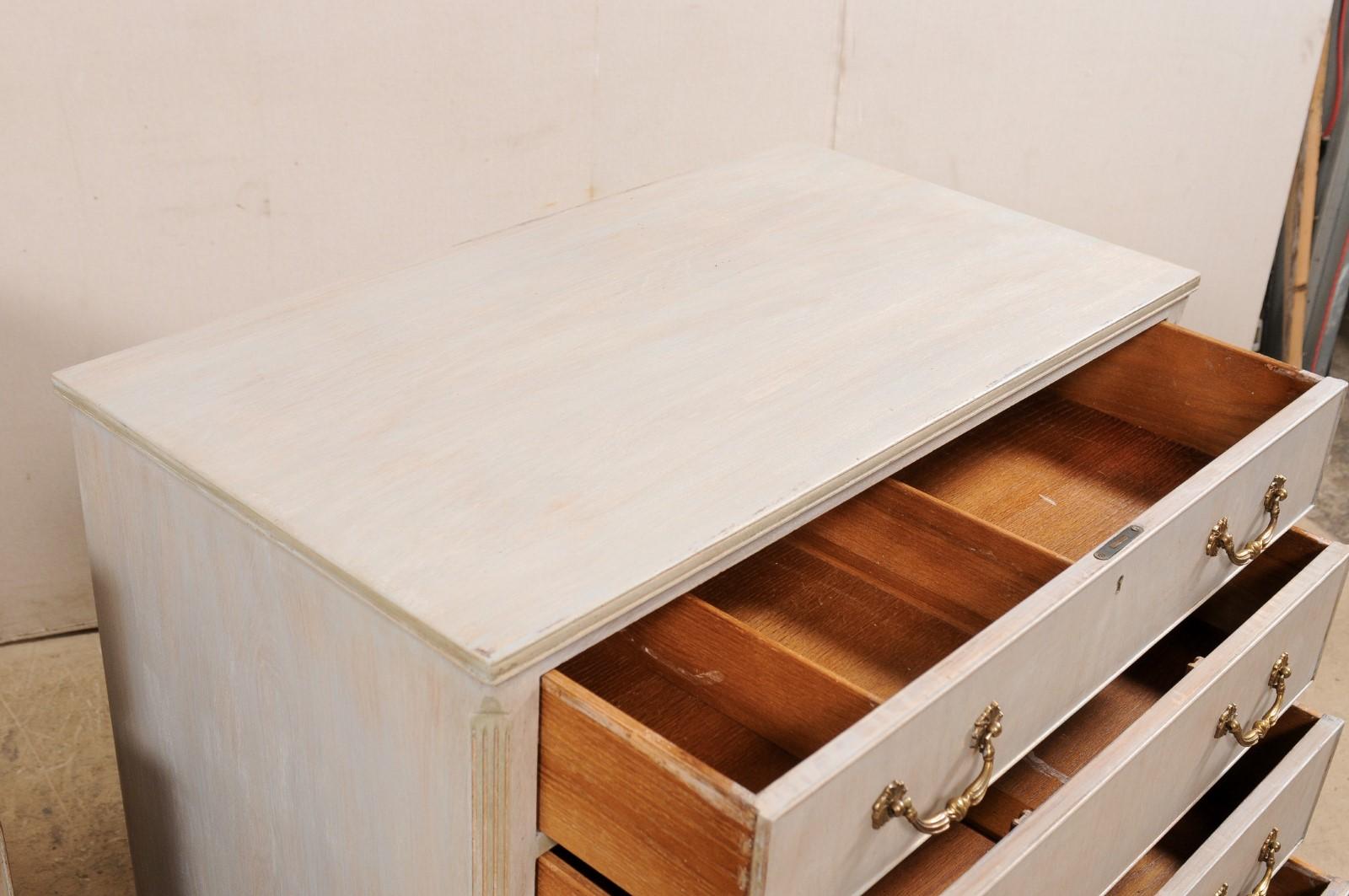 20th Century Vintage Pair Chest of Drawers in Pale Blue For Sale