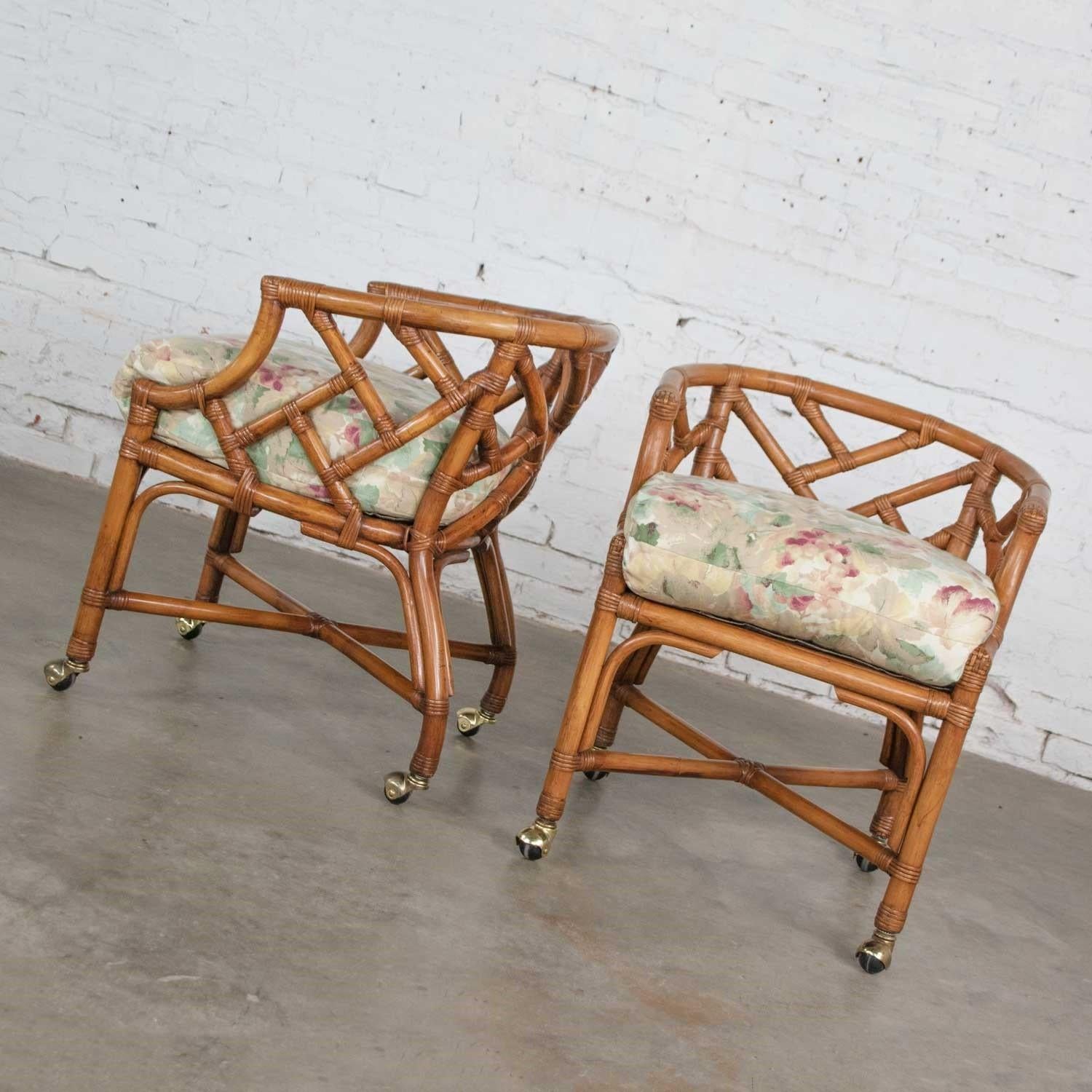Chippendale chinois Paire de chaises d'appoint vintage chinoises Chippendale en rotin et osier Henry Link en vente
