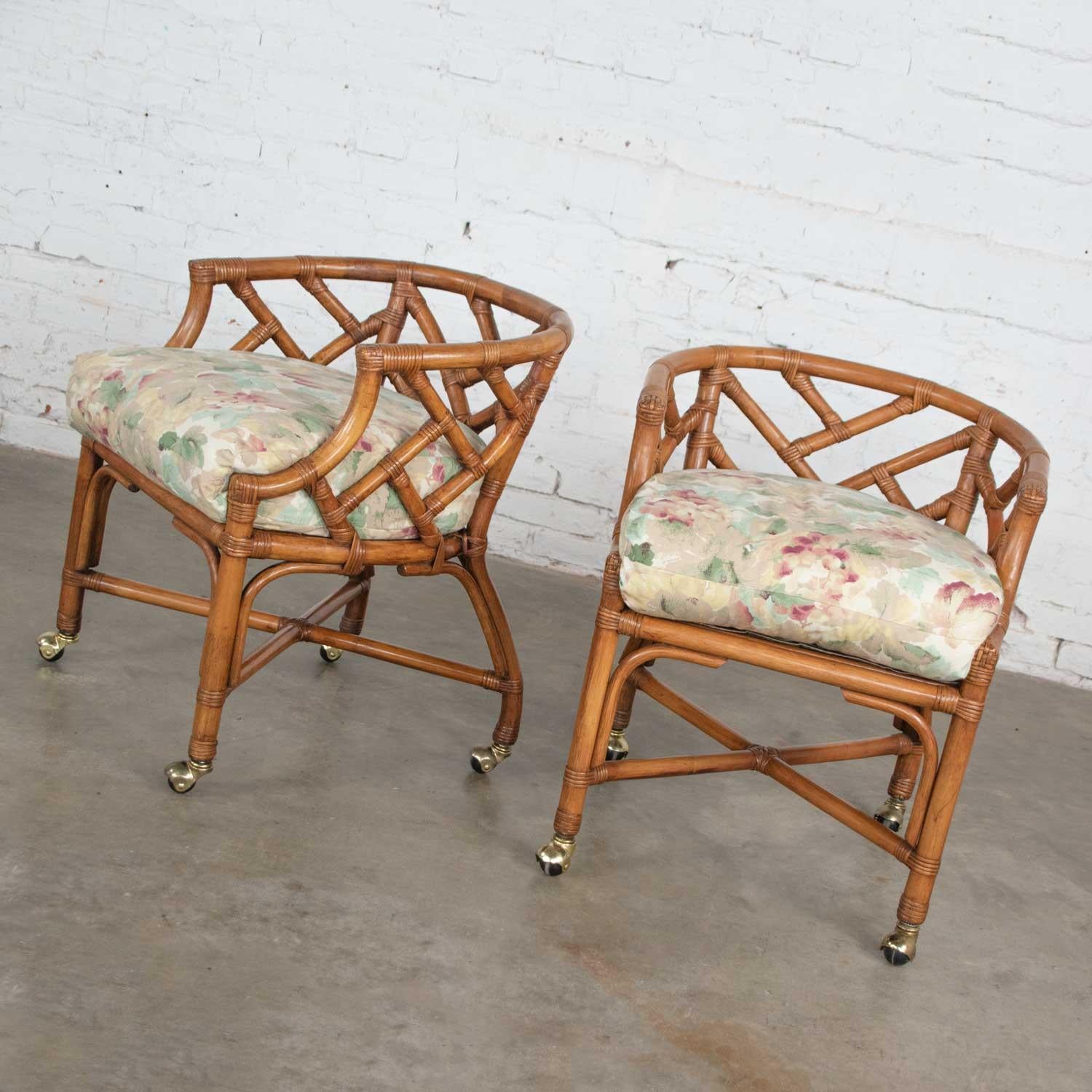 Paire de chaises d'appoint vintage chinoises Chippendale en rotin et osier Henry Link Bon état - En vente à Topeka, KS