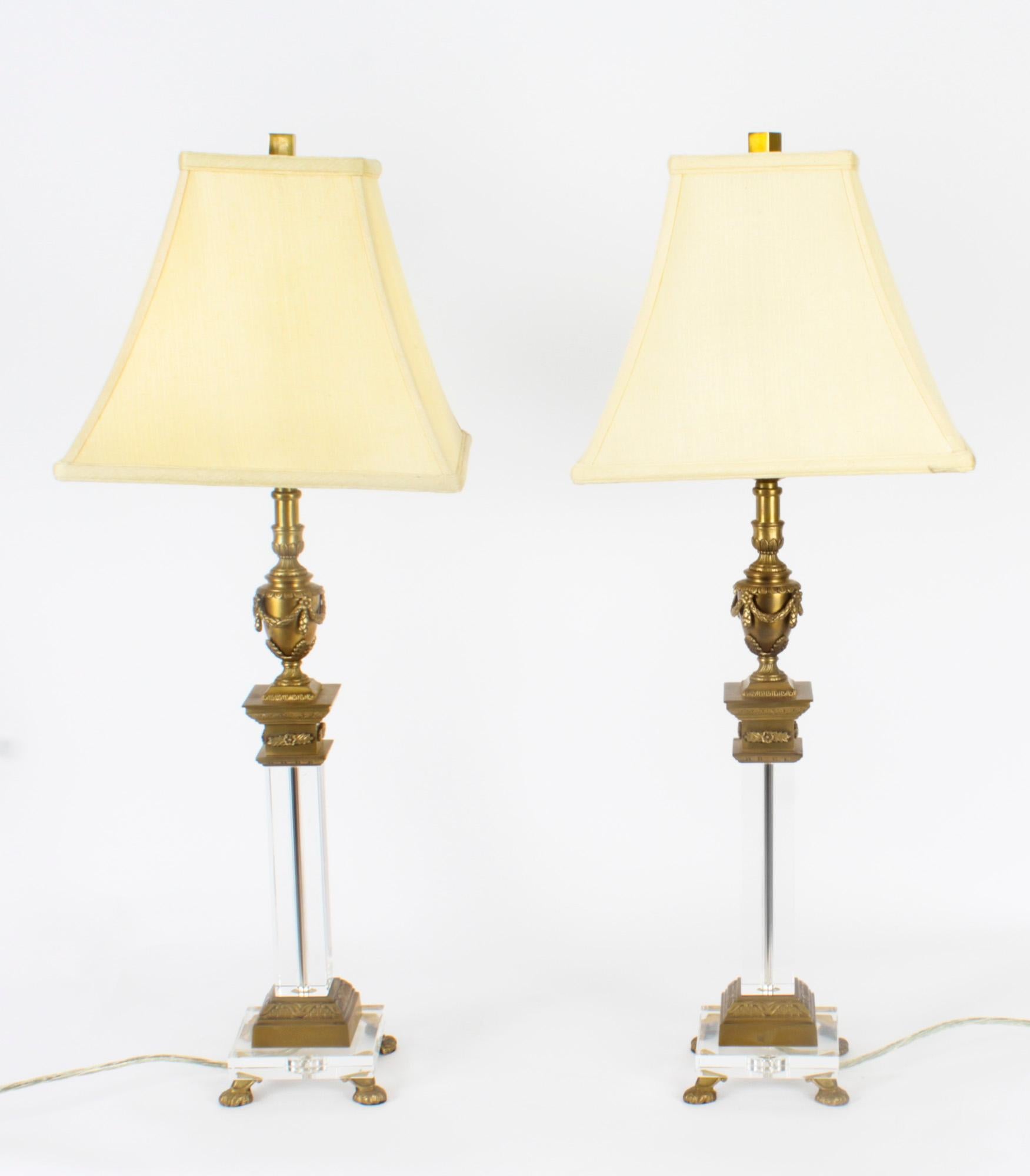 Vintage Pair Corinthian Column Ormolu & Glass Table Lamps Mid 20th Century In Good Condition For Sale In London, GB