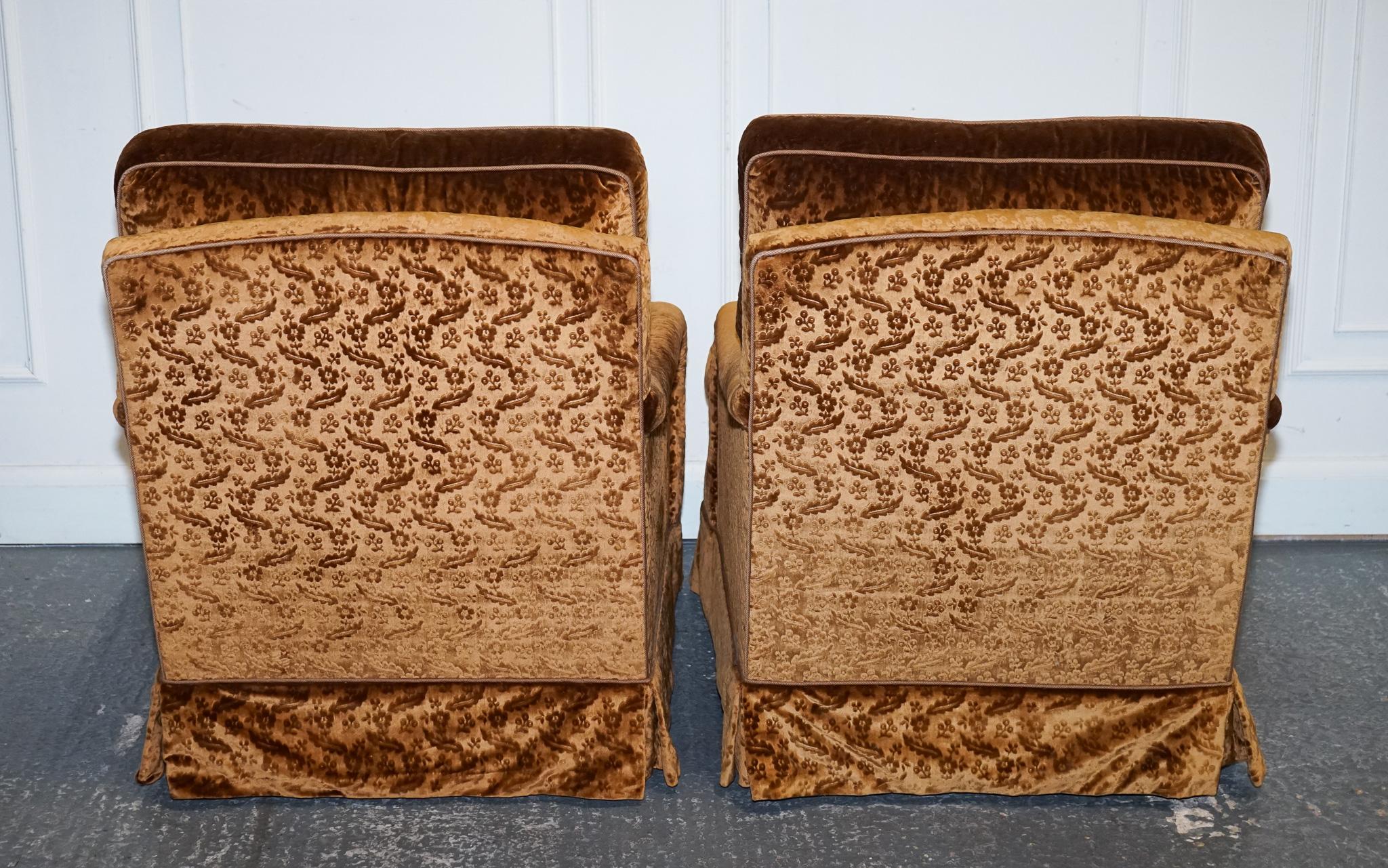 Hand-Crafted VINTAGE PAIR CUSTOM MADE VELVET CONNAUGHT ARMCHAiRS BY DUDGEON LONDON For Sale