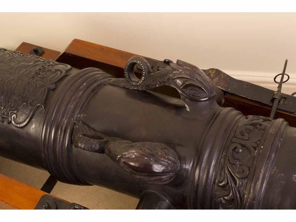 Vintage Pair Decorative 6ft Bronze Artillery Cannons 20th Century For Sale 8