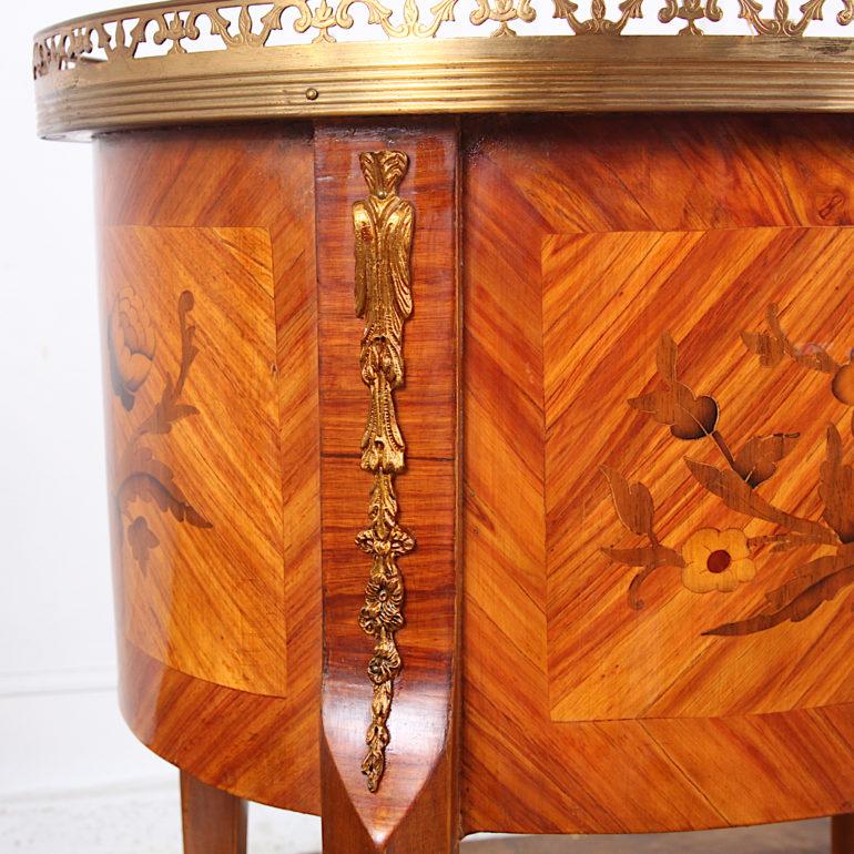 Vintage Pair French Kingwood Marquetry Kidney-Shaped Nightstands Side Tables 2