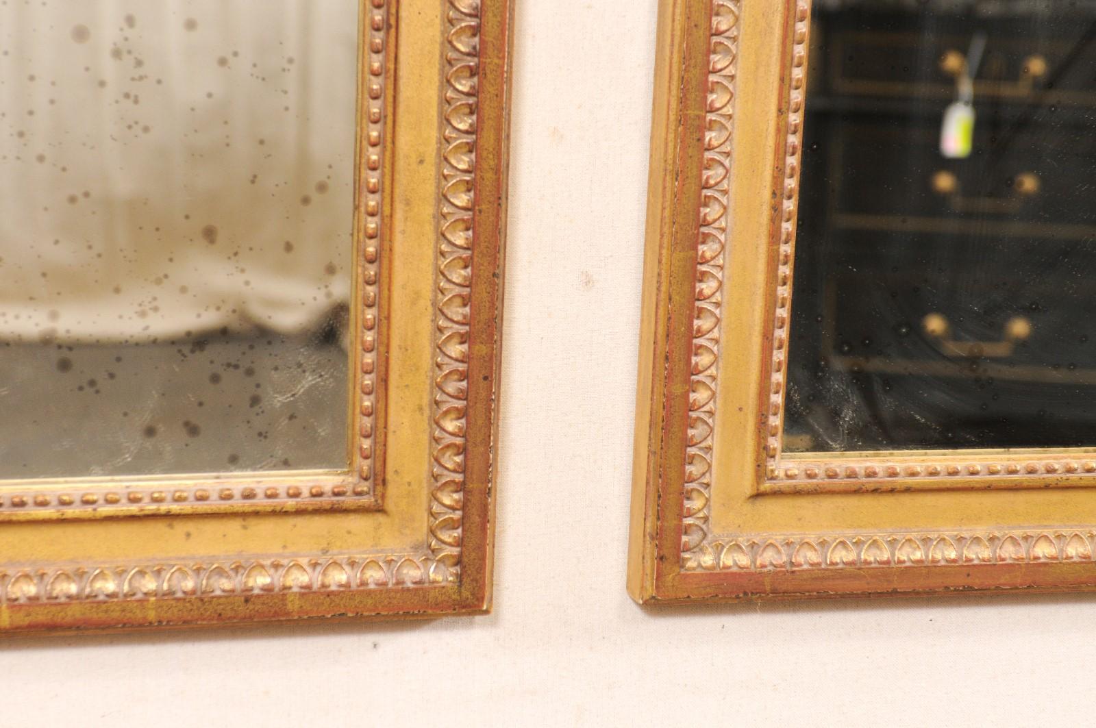 Paire de miroirs d'appoint dorés avec bordure en ébène, 2 pieds de large x 2,5 pieds de haut en vente 2