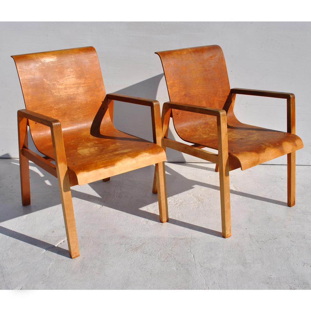 Art Deco Vintage Pair Hallway 403 Chairs by Alvar Aalto For Sale