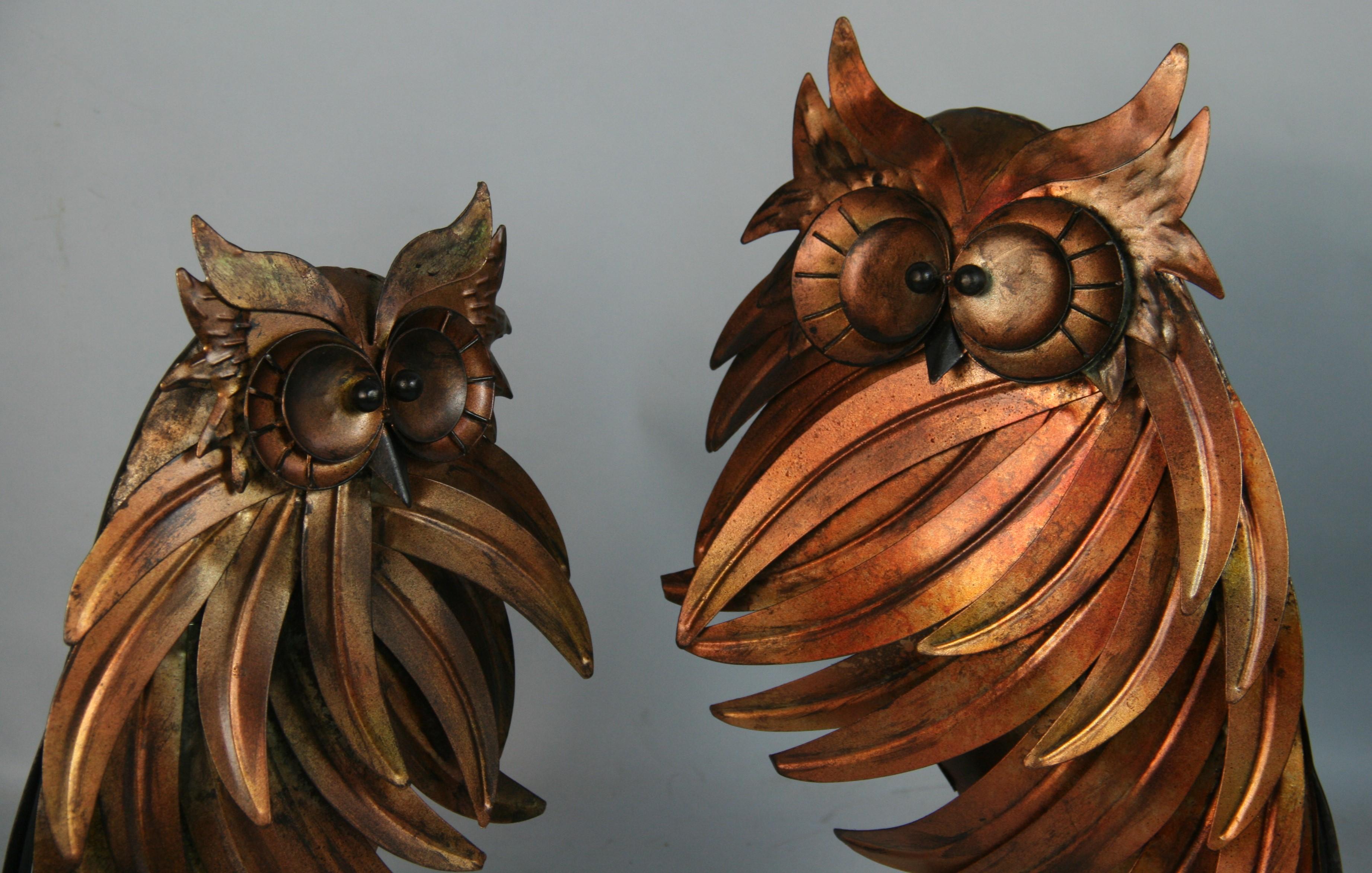 Vintage Brutalist Large Pair Hand Made and Decorated Metal Owls For Sale 8