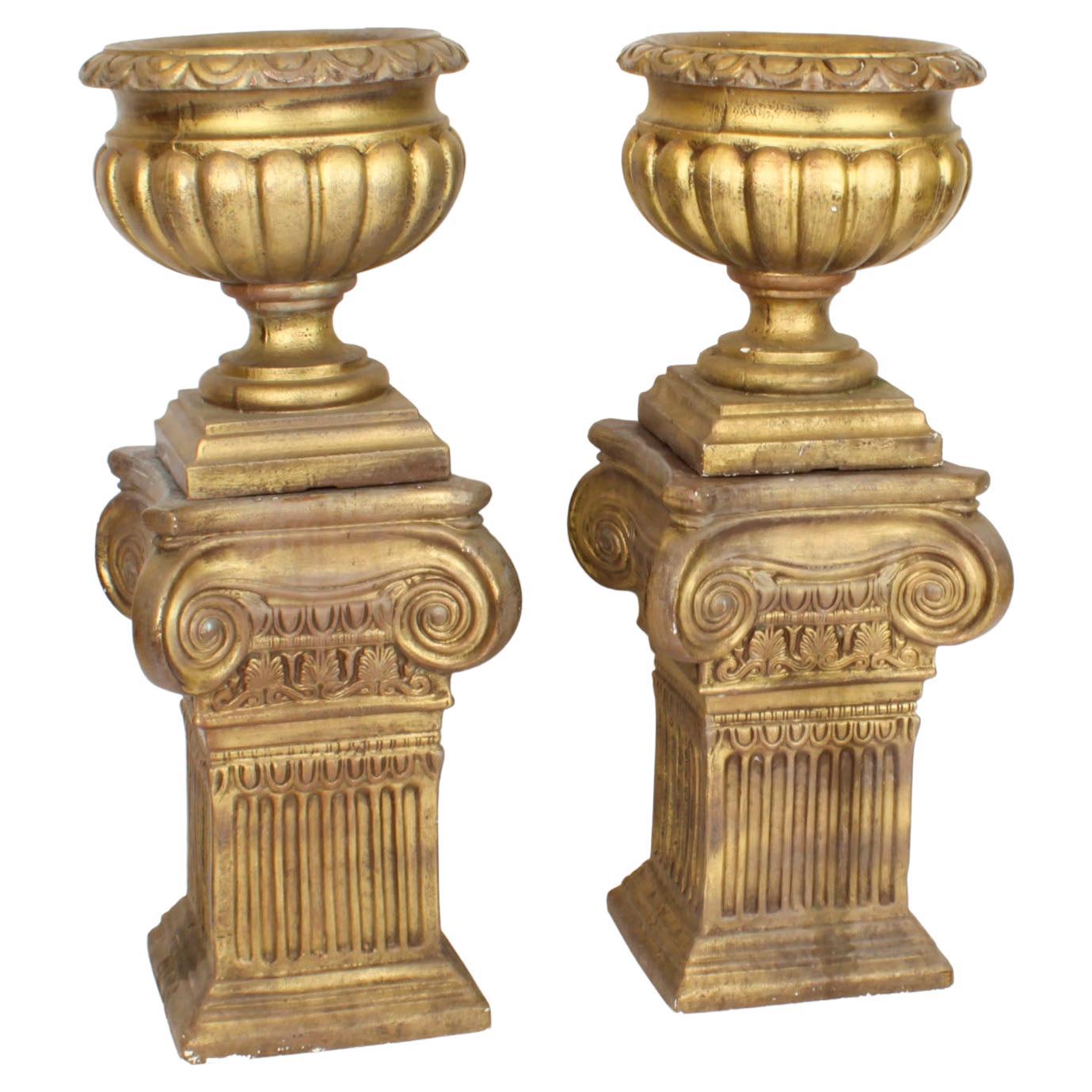 Vintage Pair Hollywood Regency Classical Garden Urns 20th Century For Sale