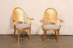 Coppia di poltrone a grotta d'oro italiane vintage con sedute imbottite