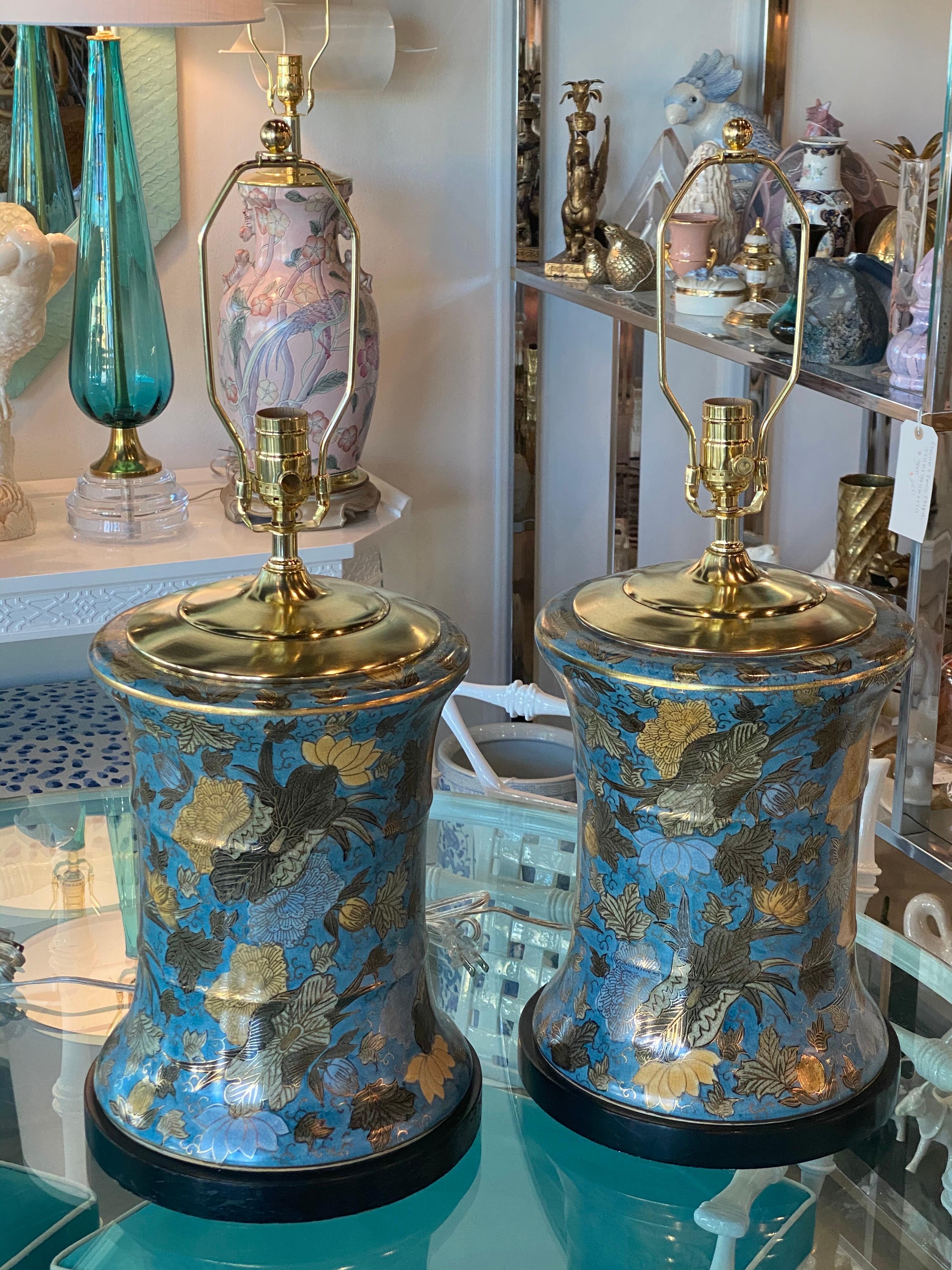 Vintage Pair Large Floral Porcelain Chinoiserie Blue Drum Table Lamps New Wiring For Sale 1