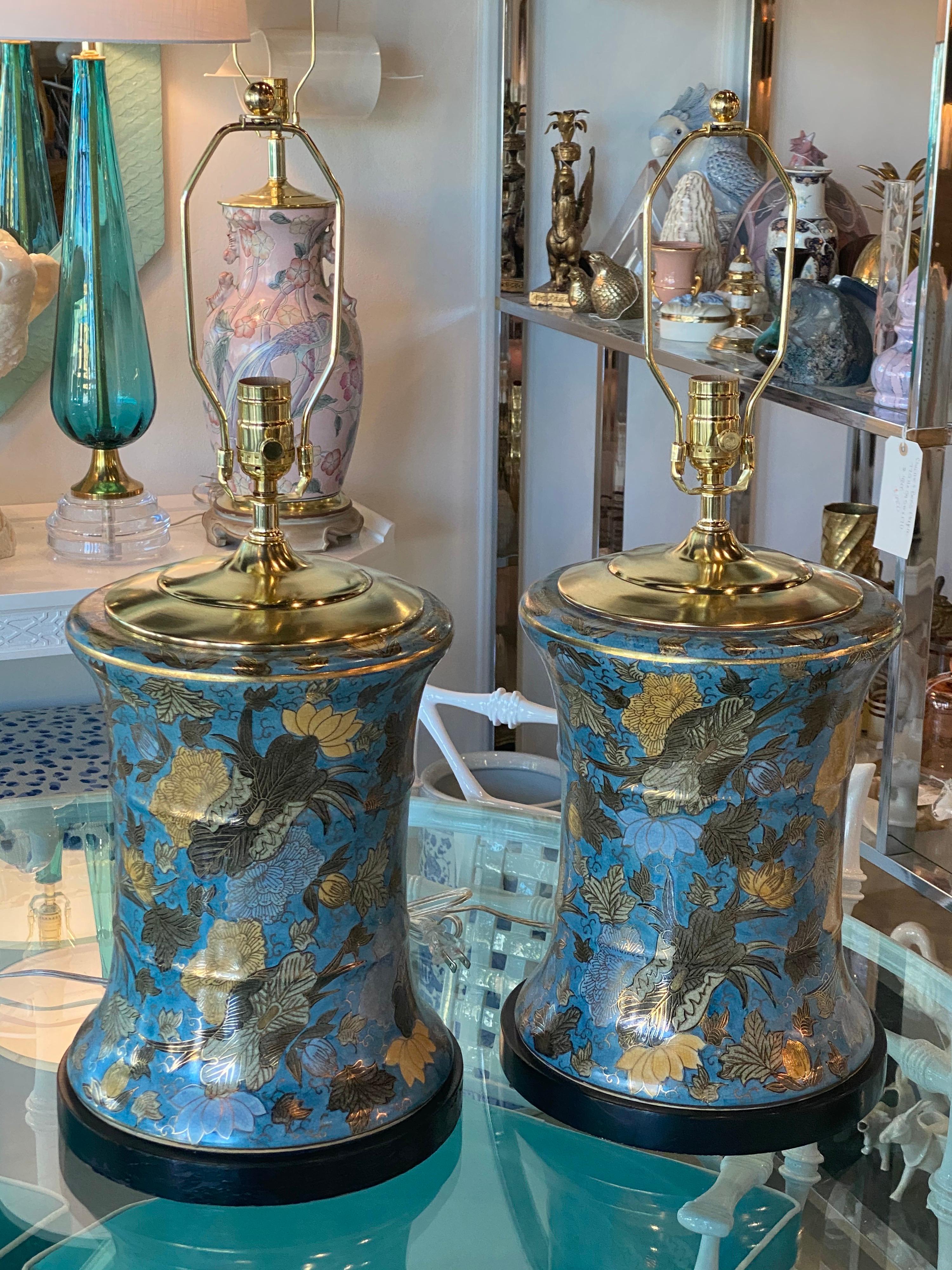 Brass Vintage Pair Large Floral Porcelain Chinoiserie Blue Drum Table Lamps New Wiring For Sale