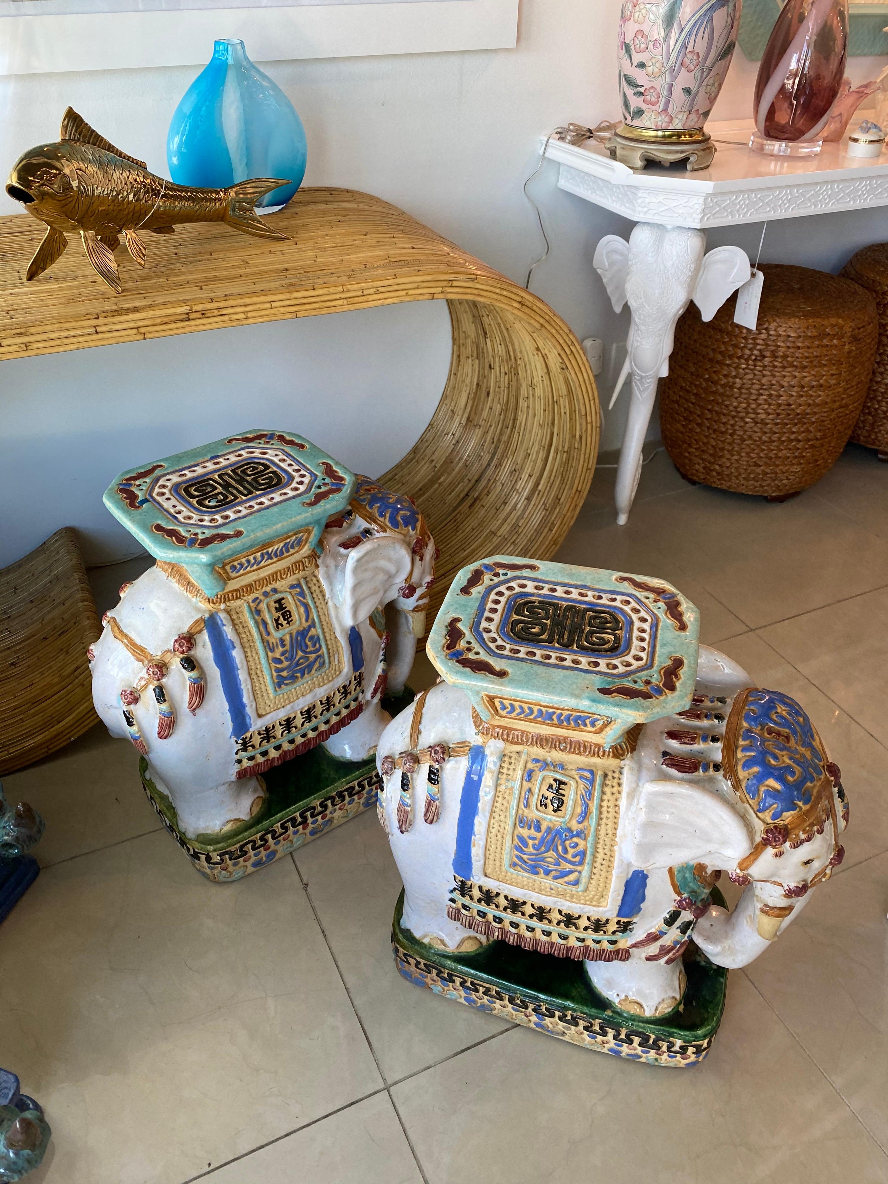 Vintage Pair of Large Glazed Elephant Garden Stools Stands Drink Tables Seats In Good Condition In West Palm Beach, FL