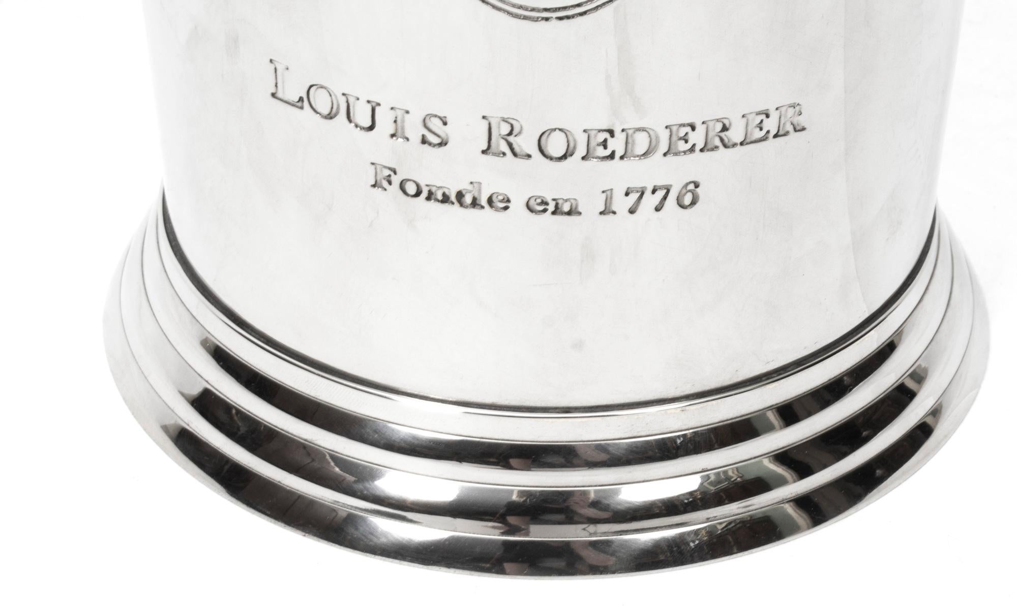 Plaqué argent Paire de rafraîchisseurs à champagne Louis Roederer en métal argenté du 20ème siècle