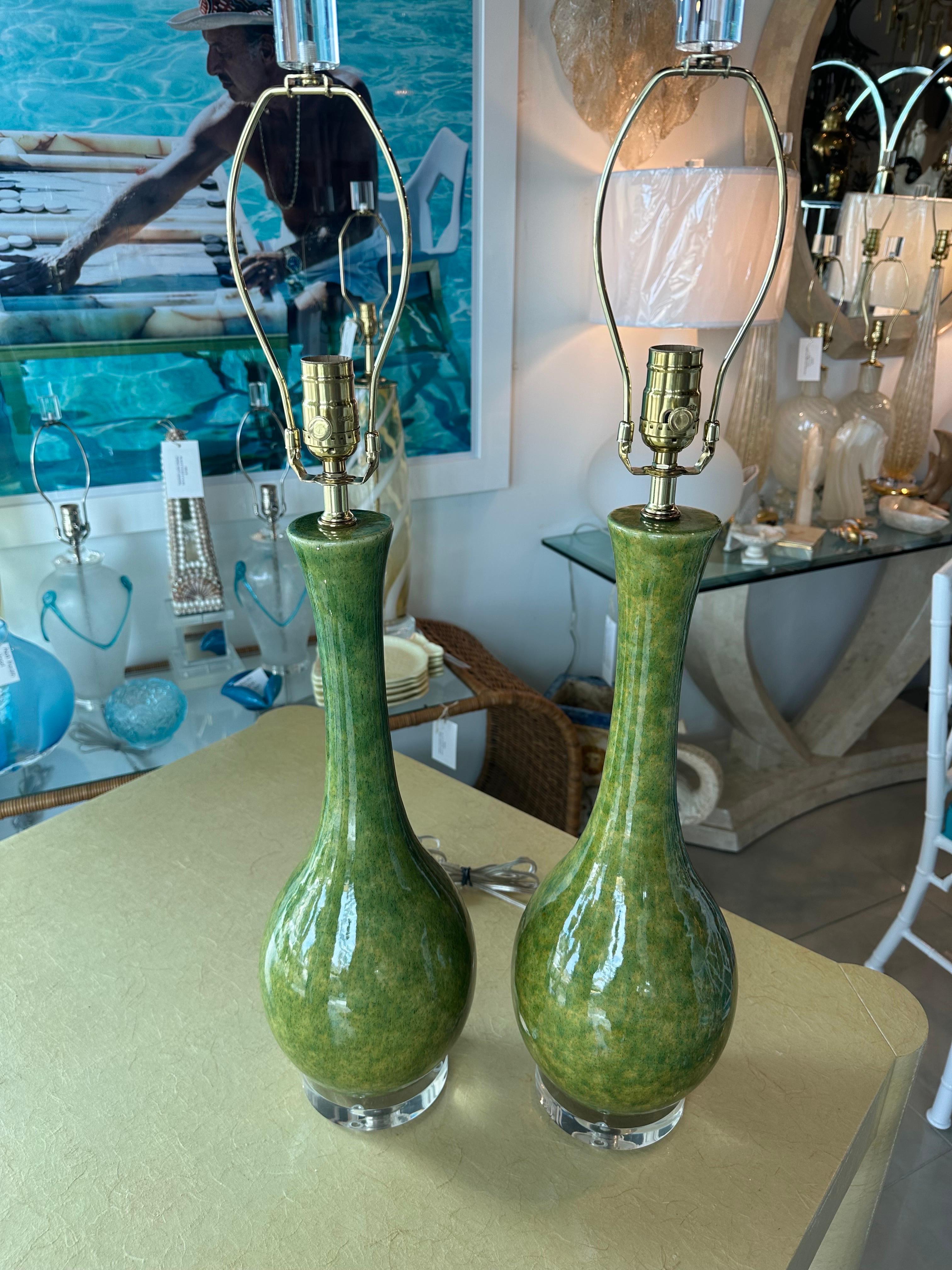 Vintage Pair Mid-Century Modern Ceramic Glazed Green Table Lamps Newly Wired For Sale 3
