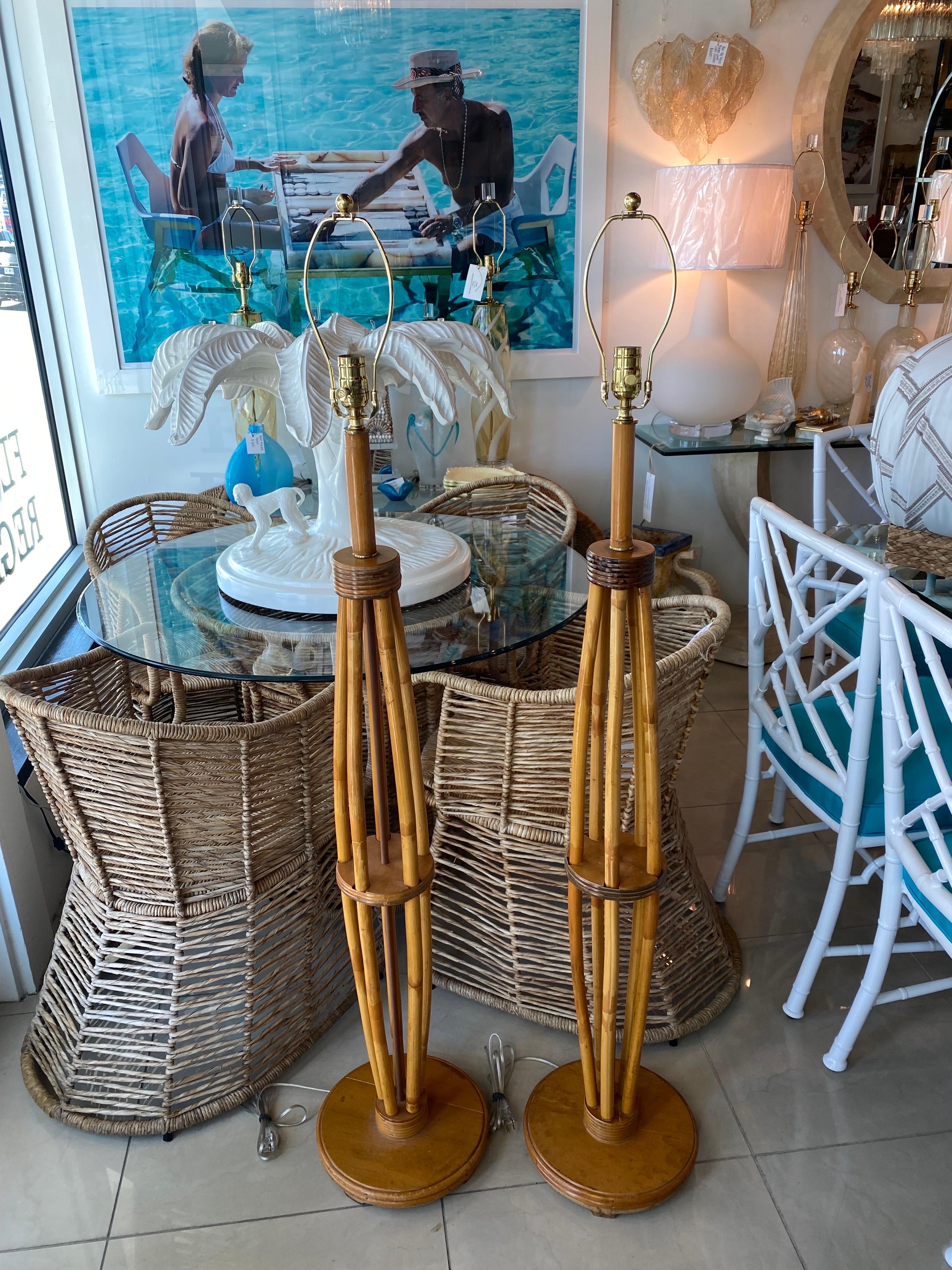 Vintage Pair Mid-Century Modern Rattan Floor Lamps Newly Wired Brass Hardware In Good Condition In West Palm Beach, FL