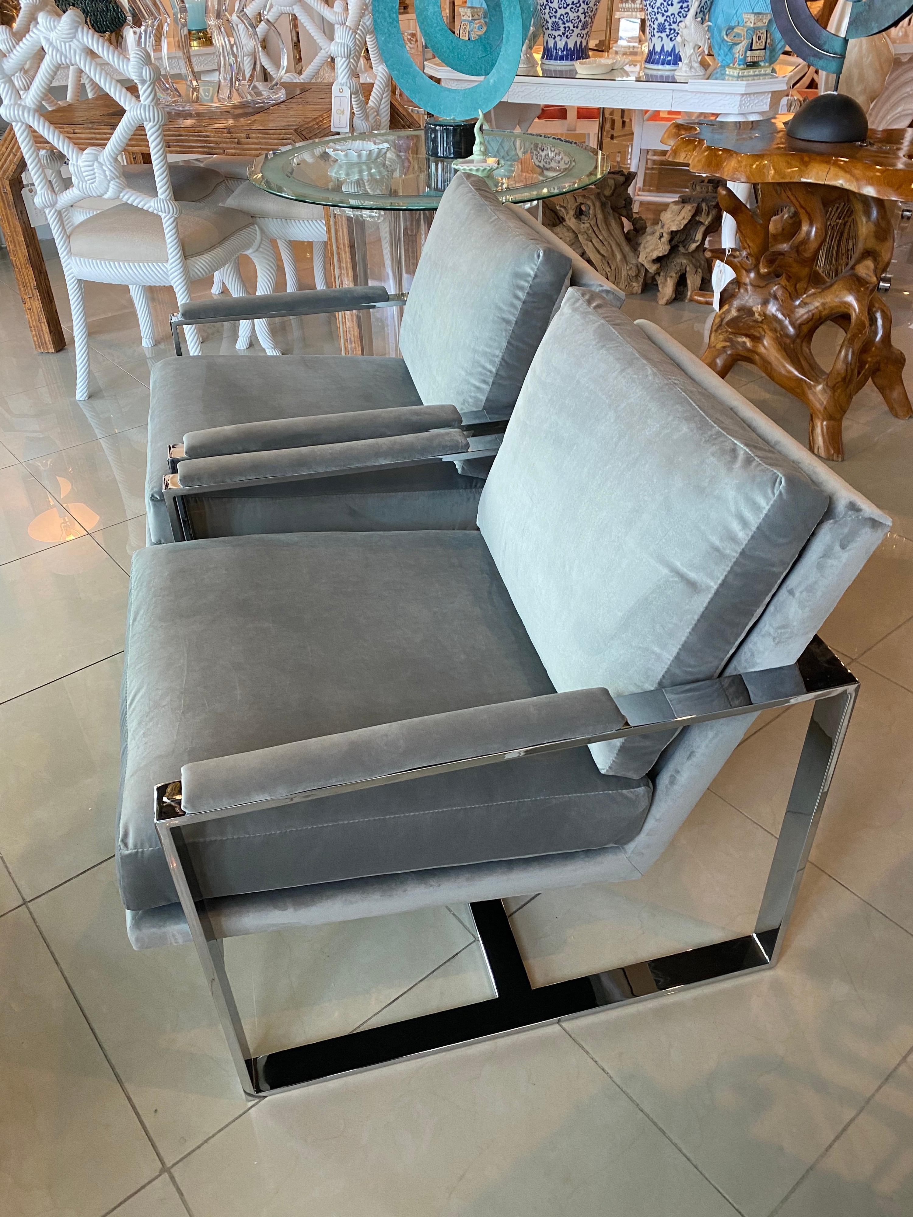 Pair Milo Baughman Style Chrome Cube Armchairs Upholstered Grey Velvet Arm Chair In Good Condition In West Palm Beach, FL