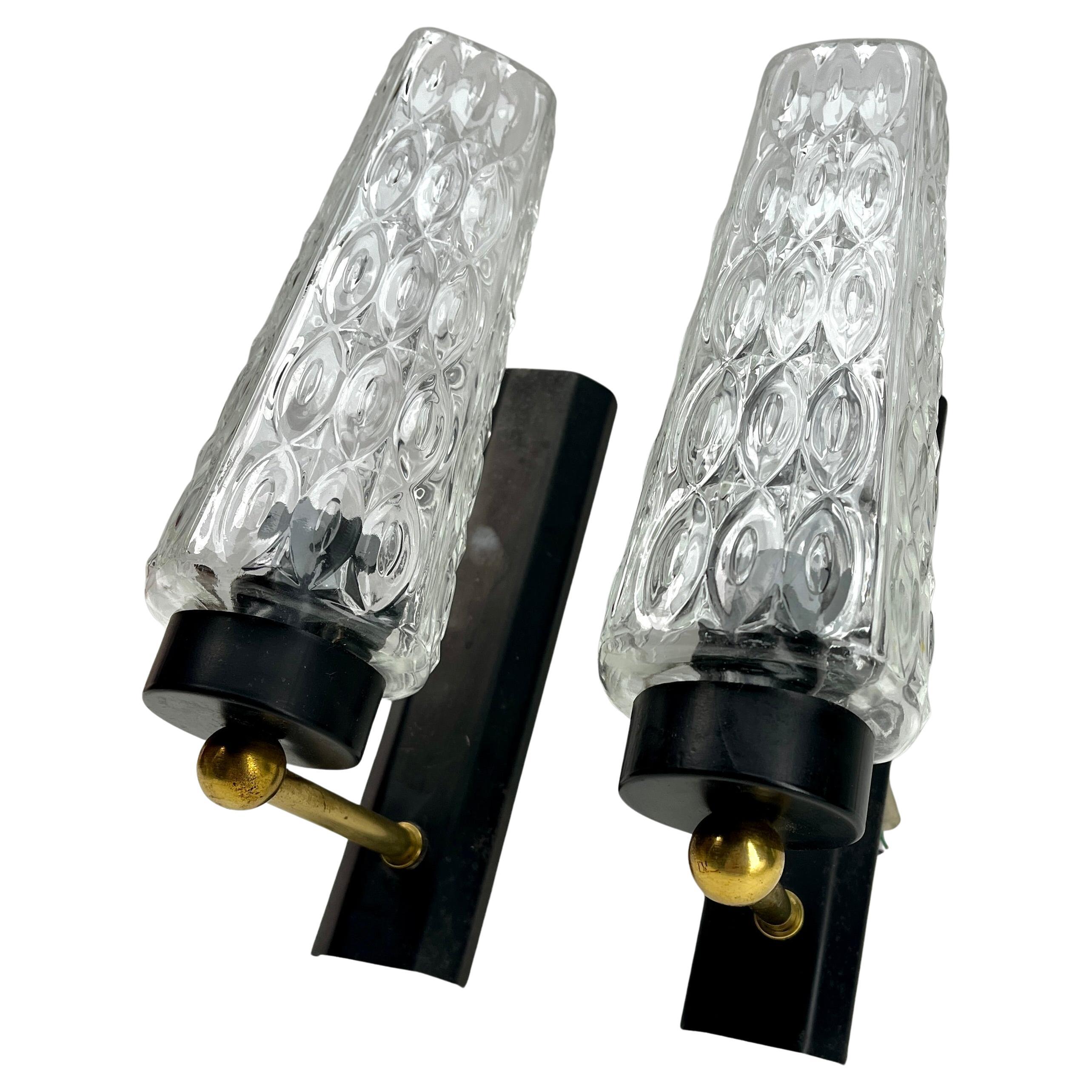 Vintage Pair of 1 Arm Wall Mount Lamps in the Style of Stilnovo, Italian, 1960s In Good Condition For Sale In Verviers, BE