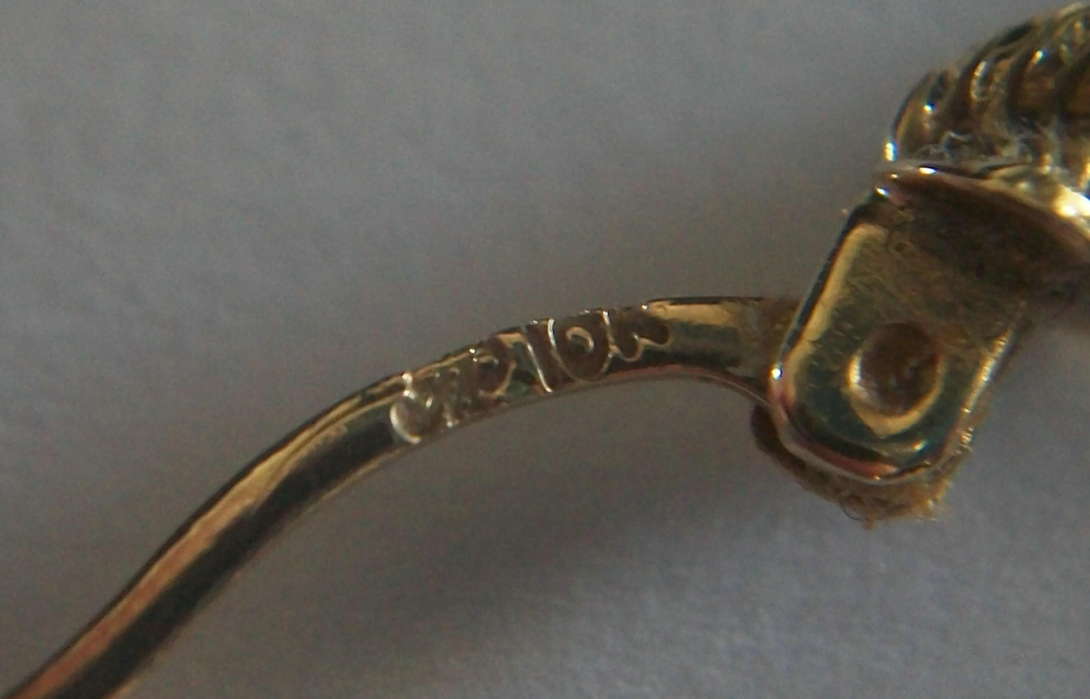 Par de pendientes de aro con cadena de cuerda de oro amarillo de 10 quilates - EE.UU. - Años 80 aproximadamente en venta 10