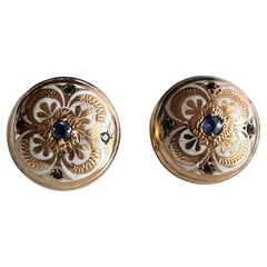Coppia di orecchini a clip in oro smaltato 14 carati vintage