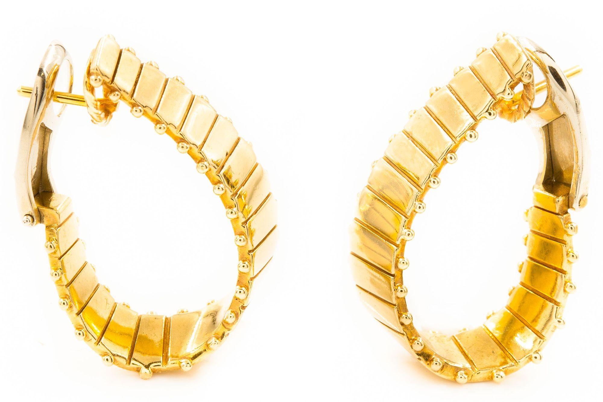 Mid-Century Modern Vintage Pair of 14k Yellow Gold Ridged-Hoop Earrings w/ Omega Clips For Sale