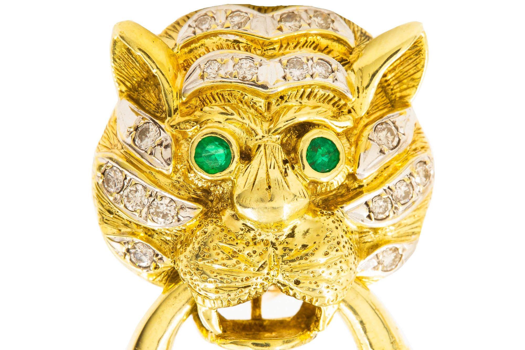 Paar Tiger-Face-Ohrringe aus 14 Karat Gold mit 87 Diamanten, Vintage (Moderne) im Angebot