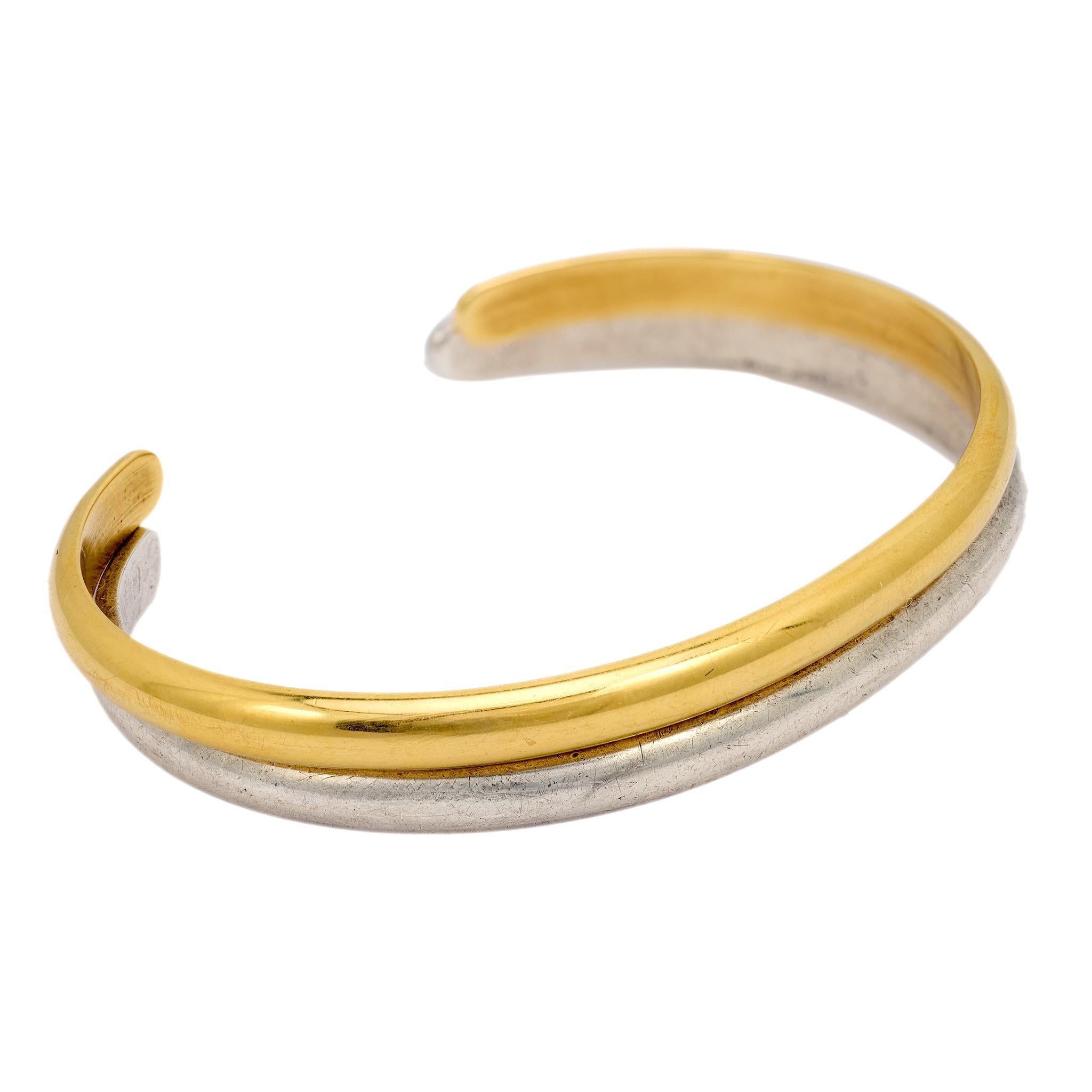 Modern Vintage pair of 18k gold and silver bangle bracelets For Sale