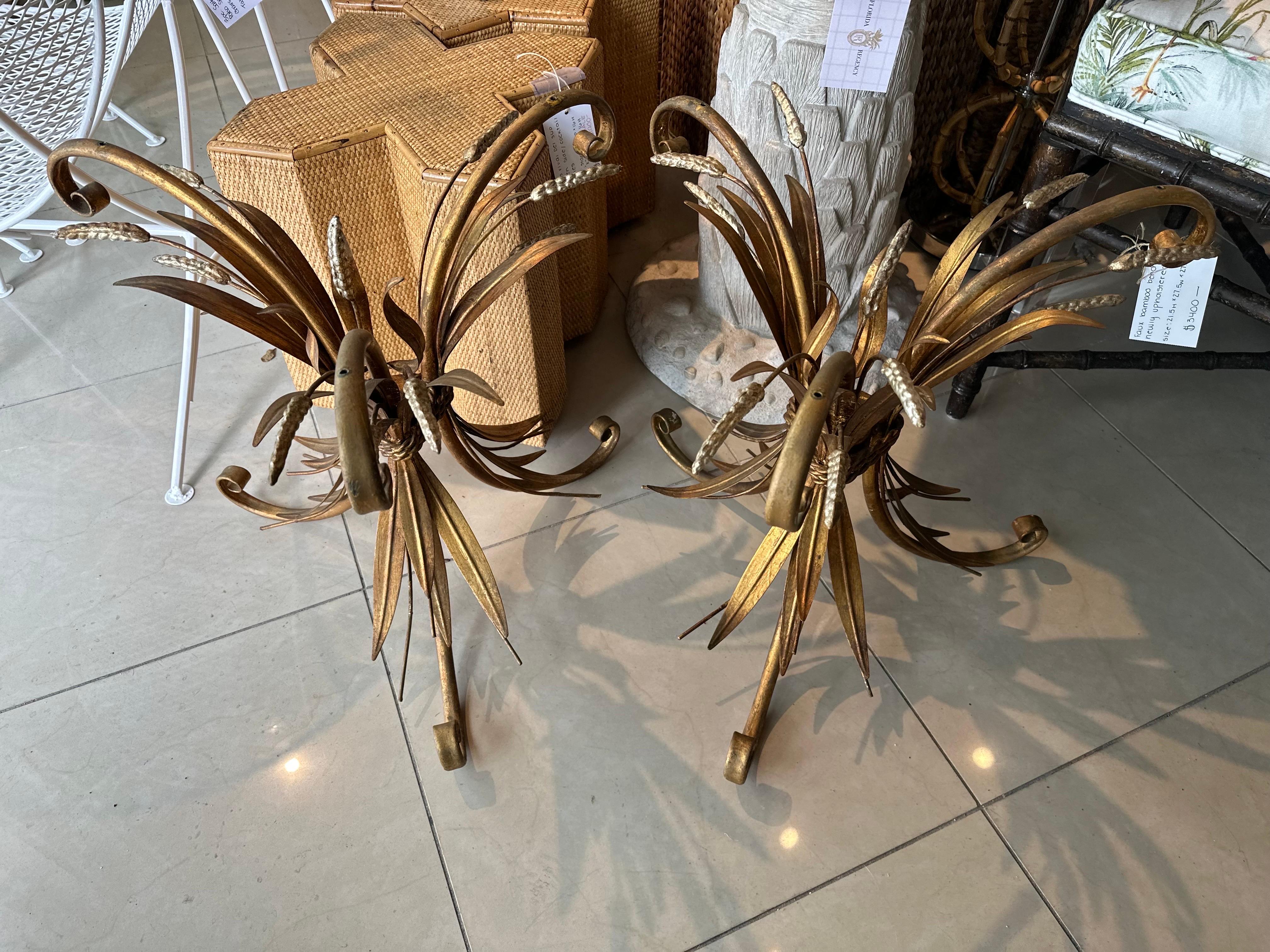 Vintage Pair of 1950s Italian Gold Tole Wheat Sheaf Side End Tables Cocktail  For Sale 4
